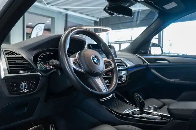 BMW X3 M view 11