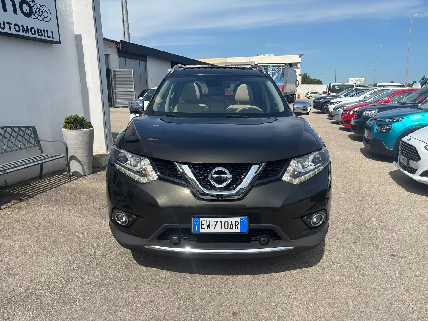 Nissan X-Trail X-Trail 1.6 dci Tekna 2wd 7p Brązowy - 2