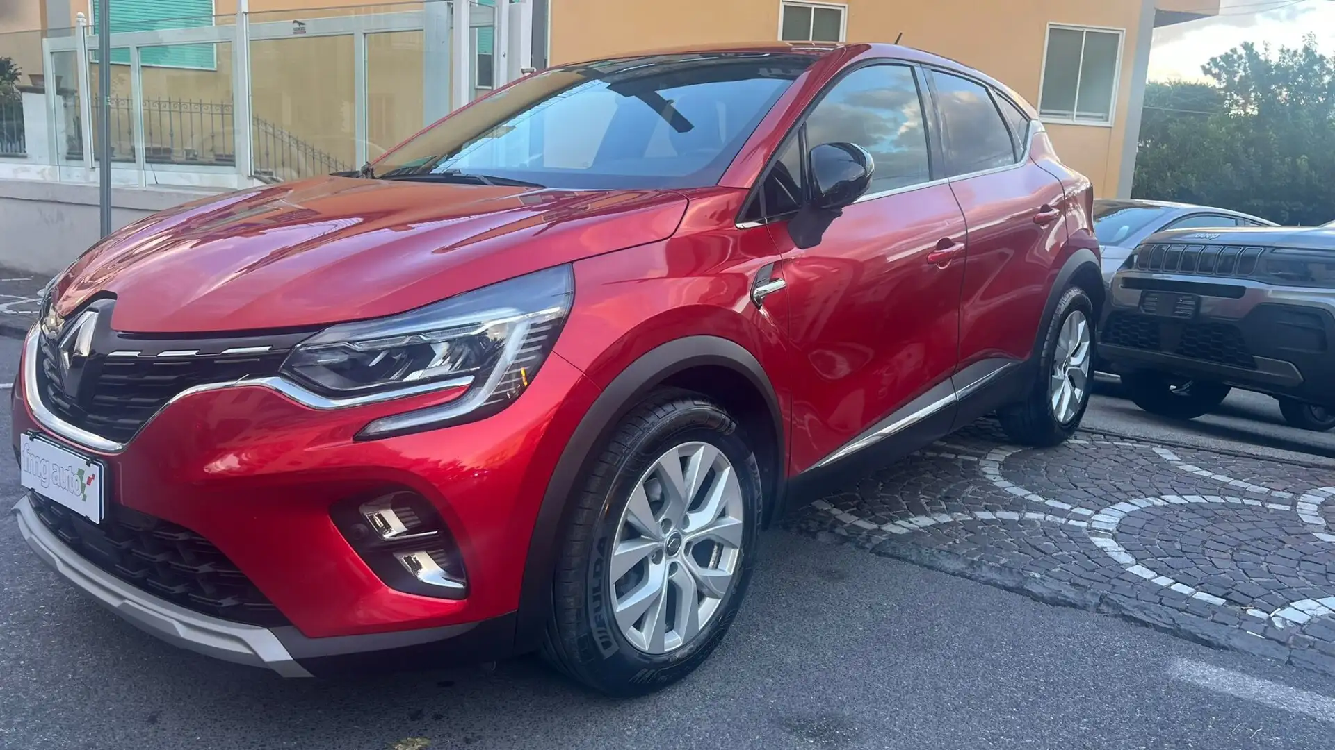 Renault Captur Captur TCe 100 CV GPL FAP Intens Rouge - 1