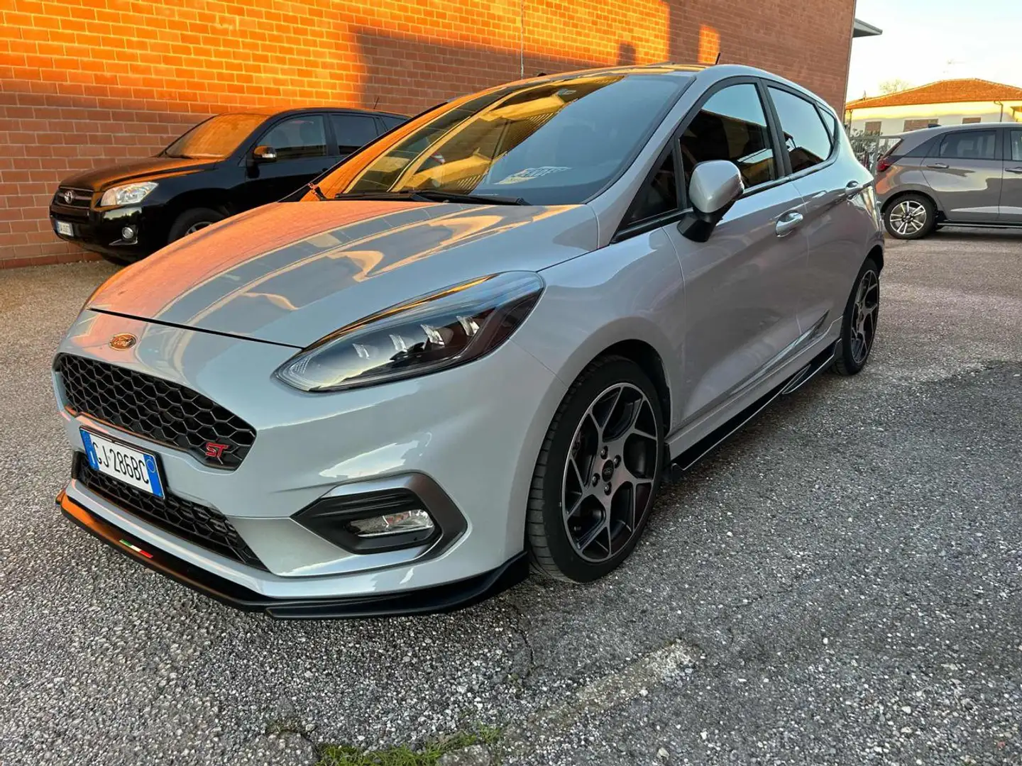 Ford Fiesta 1.5 Ecoboost 200 CV 5 porte ST Grigio - 1