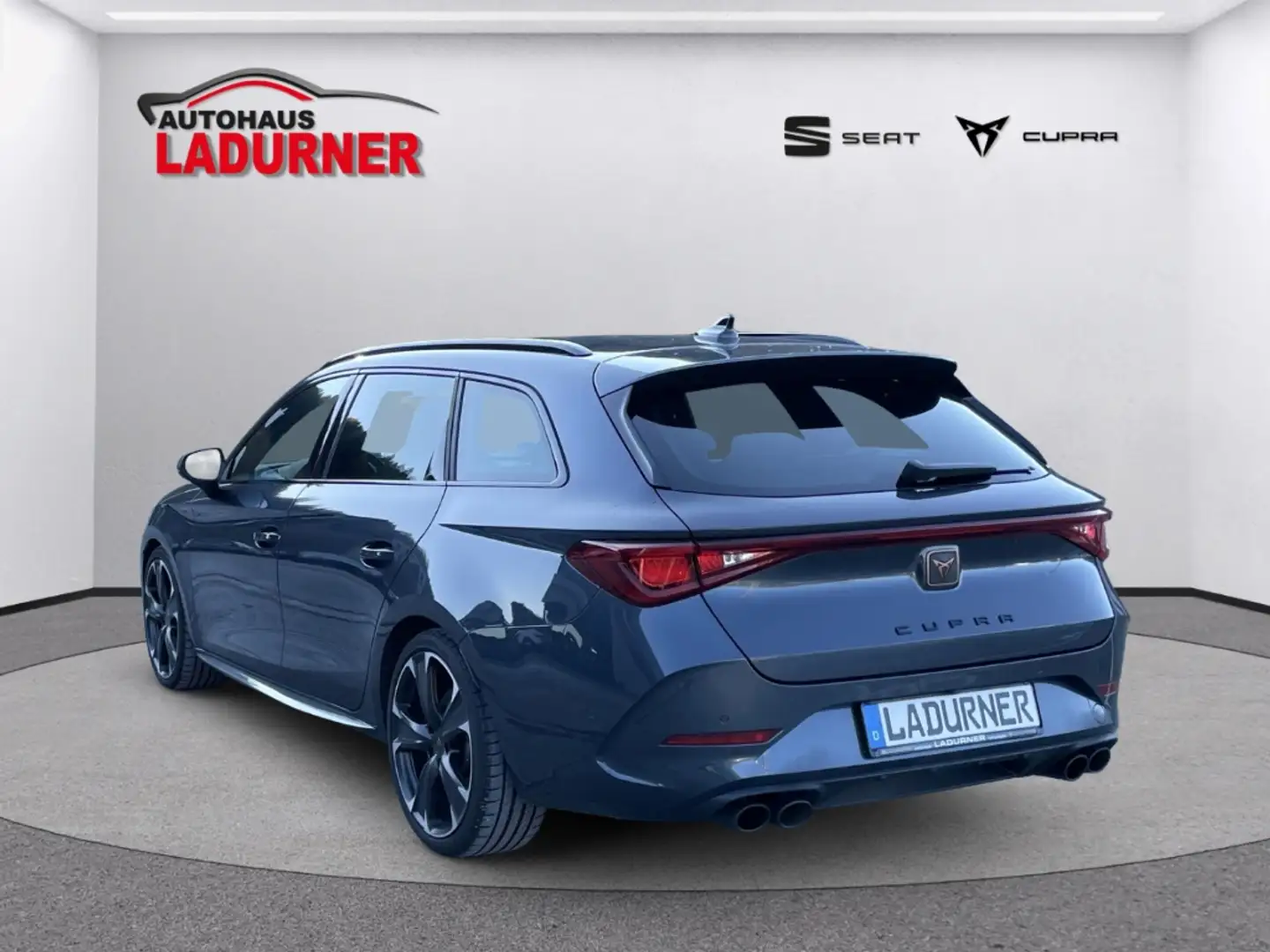 CUPRA Leon Sportstourer VZ 4Drive *Elektr. HECKKLAPPE* Grau - 2