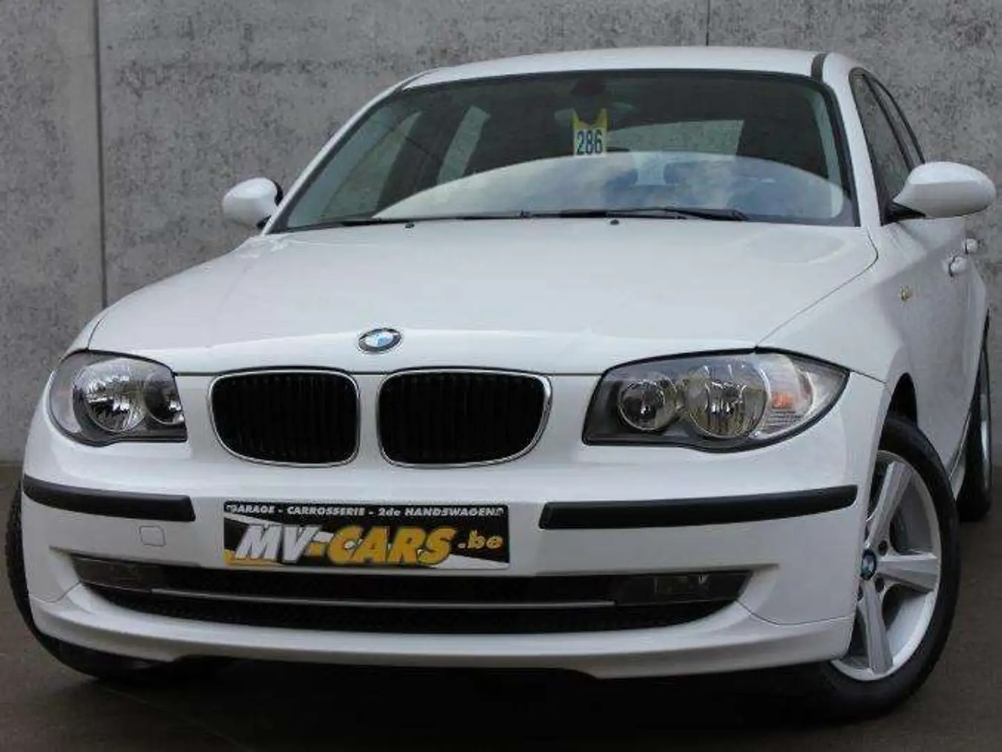 BMW 116 BMW 116i Aut. Blanc - 1