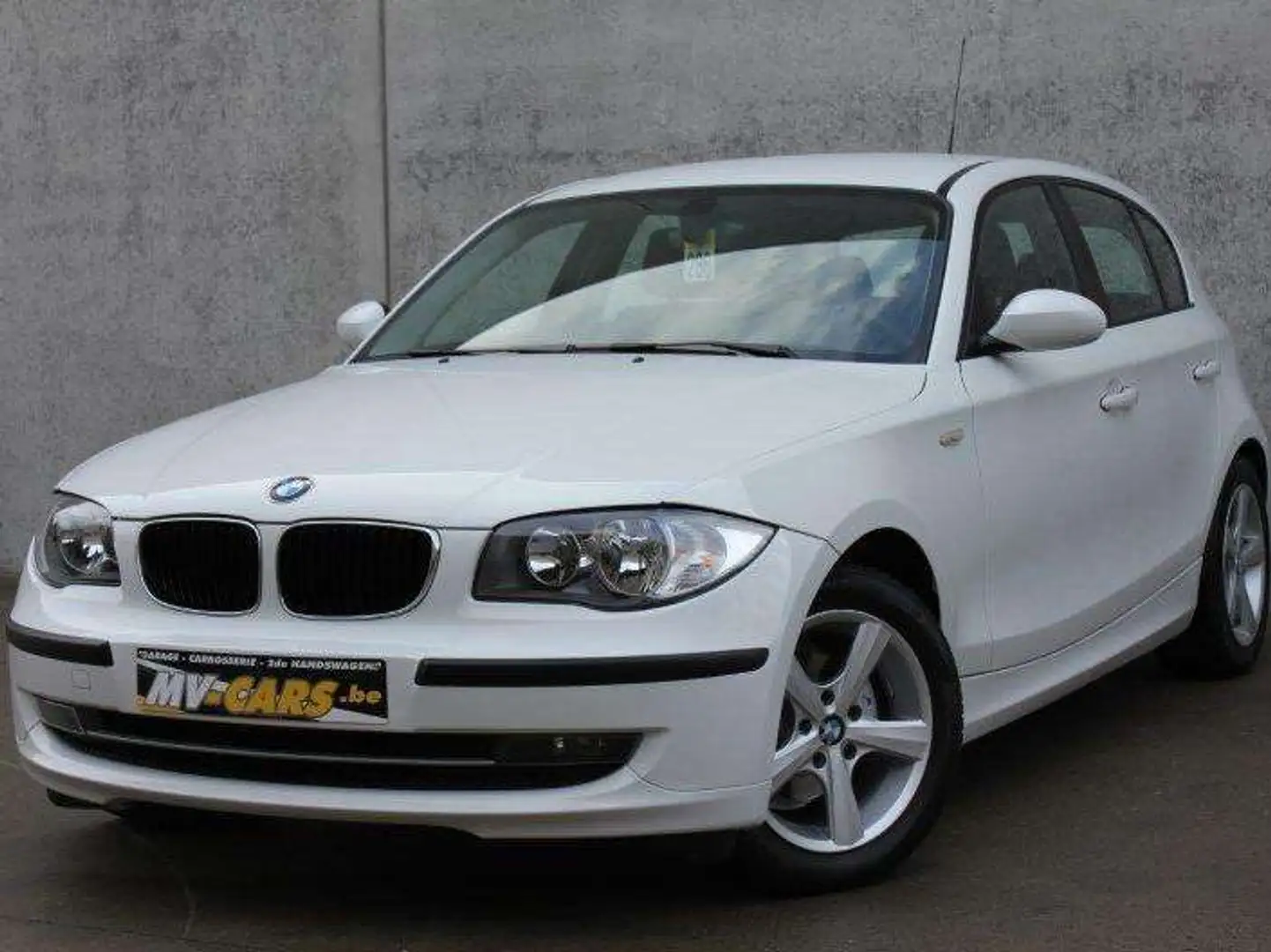 BMW 116 BMW 116i Aut. Blanc - 2