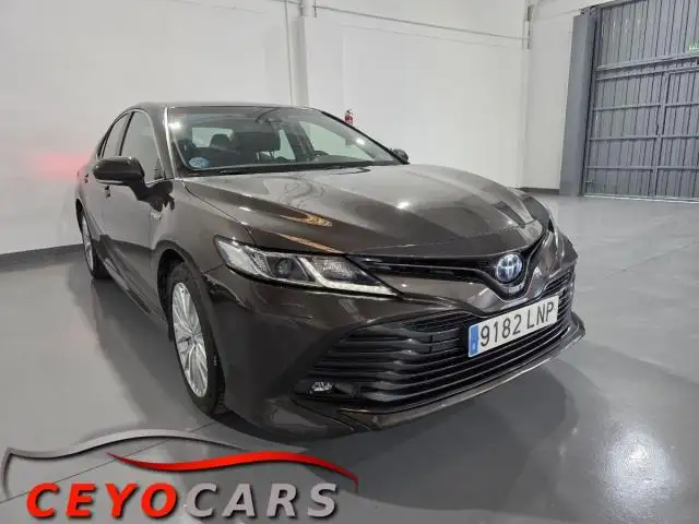 Toyota Camry Electric Hybrid Advance