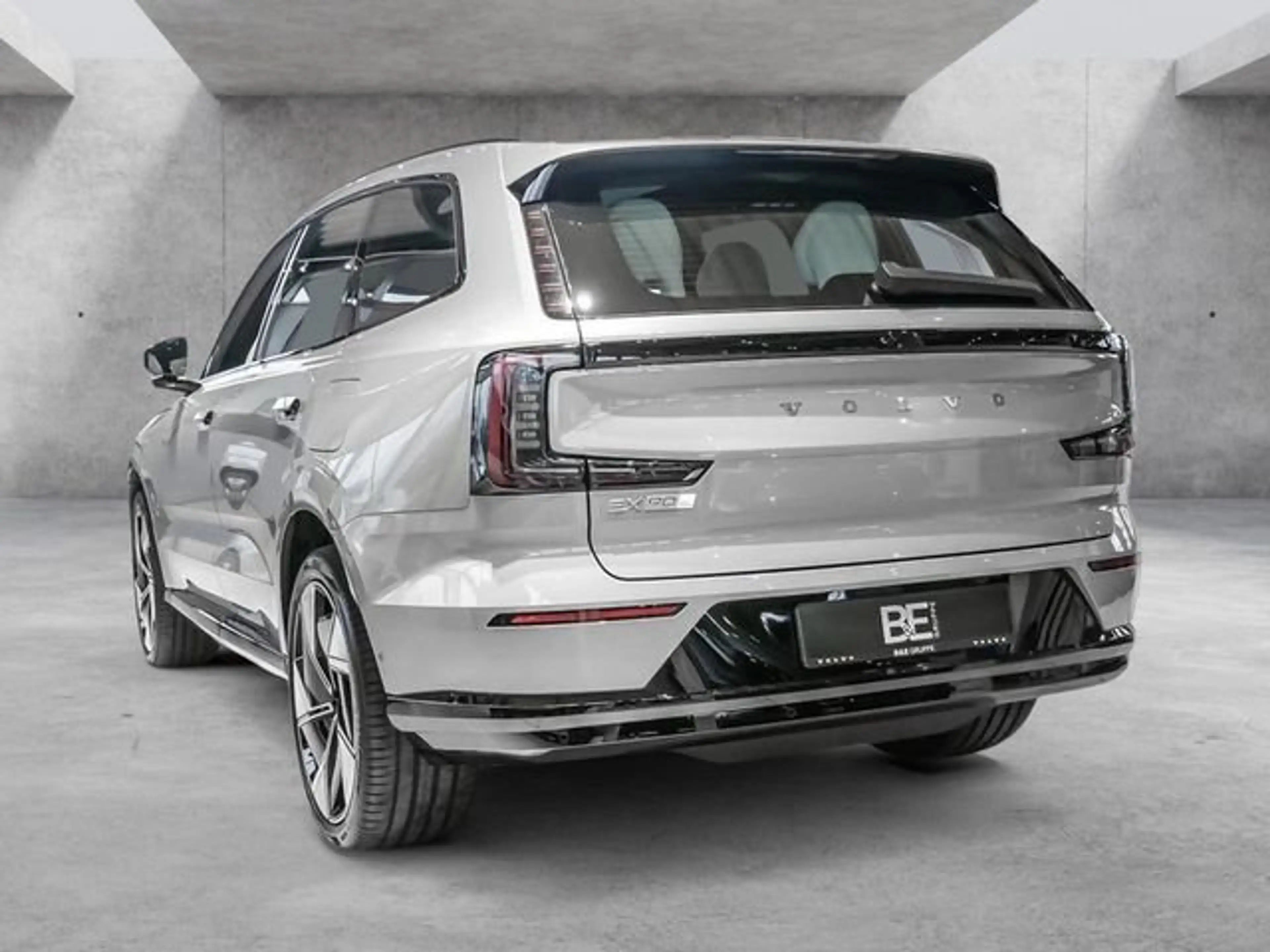 Volvo EX90 Ultra Pure Electric AWD — photo 4