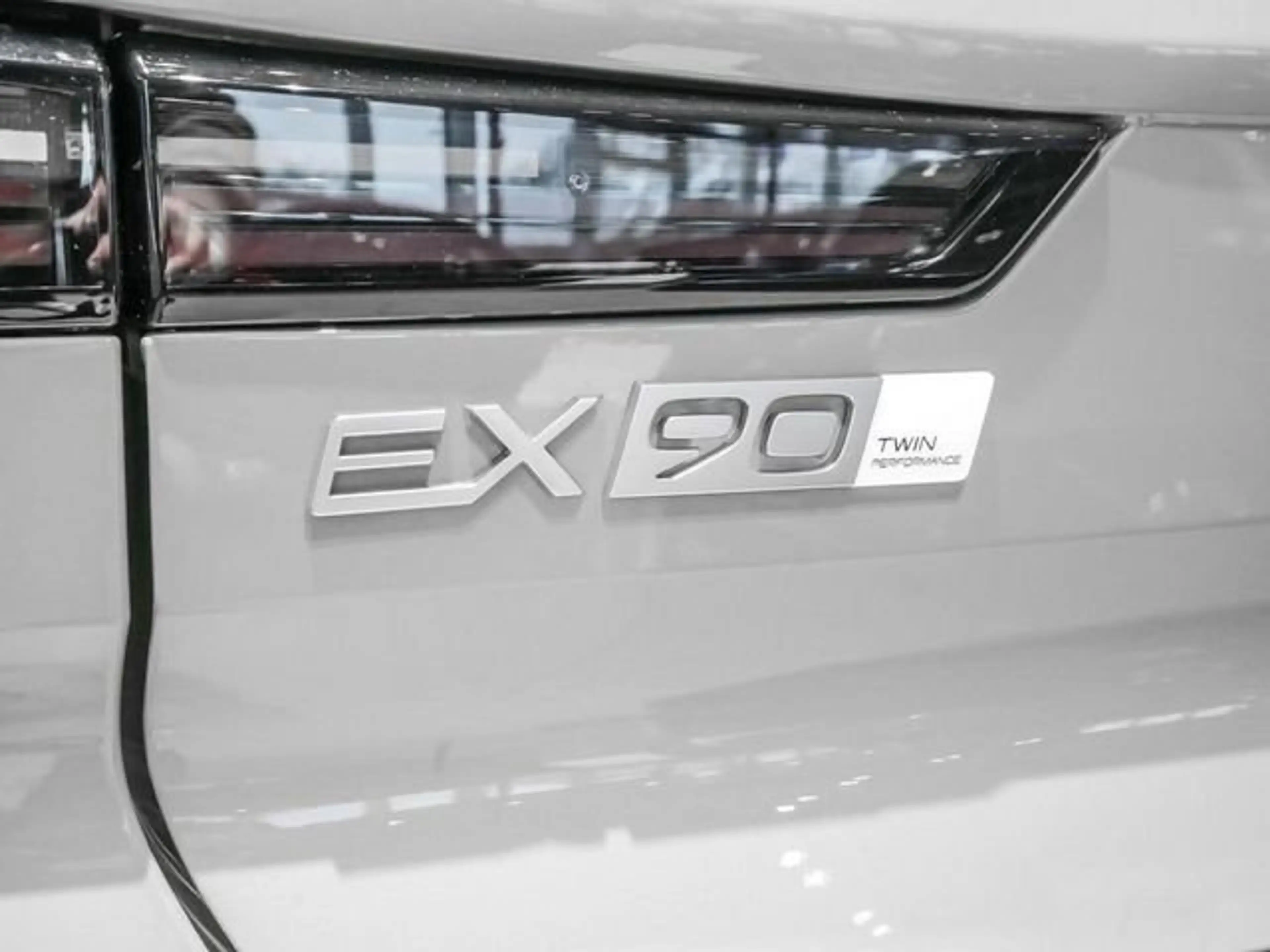 Volvo EX90 Ultra Pure Electric AWD — photo 5