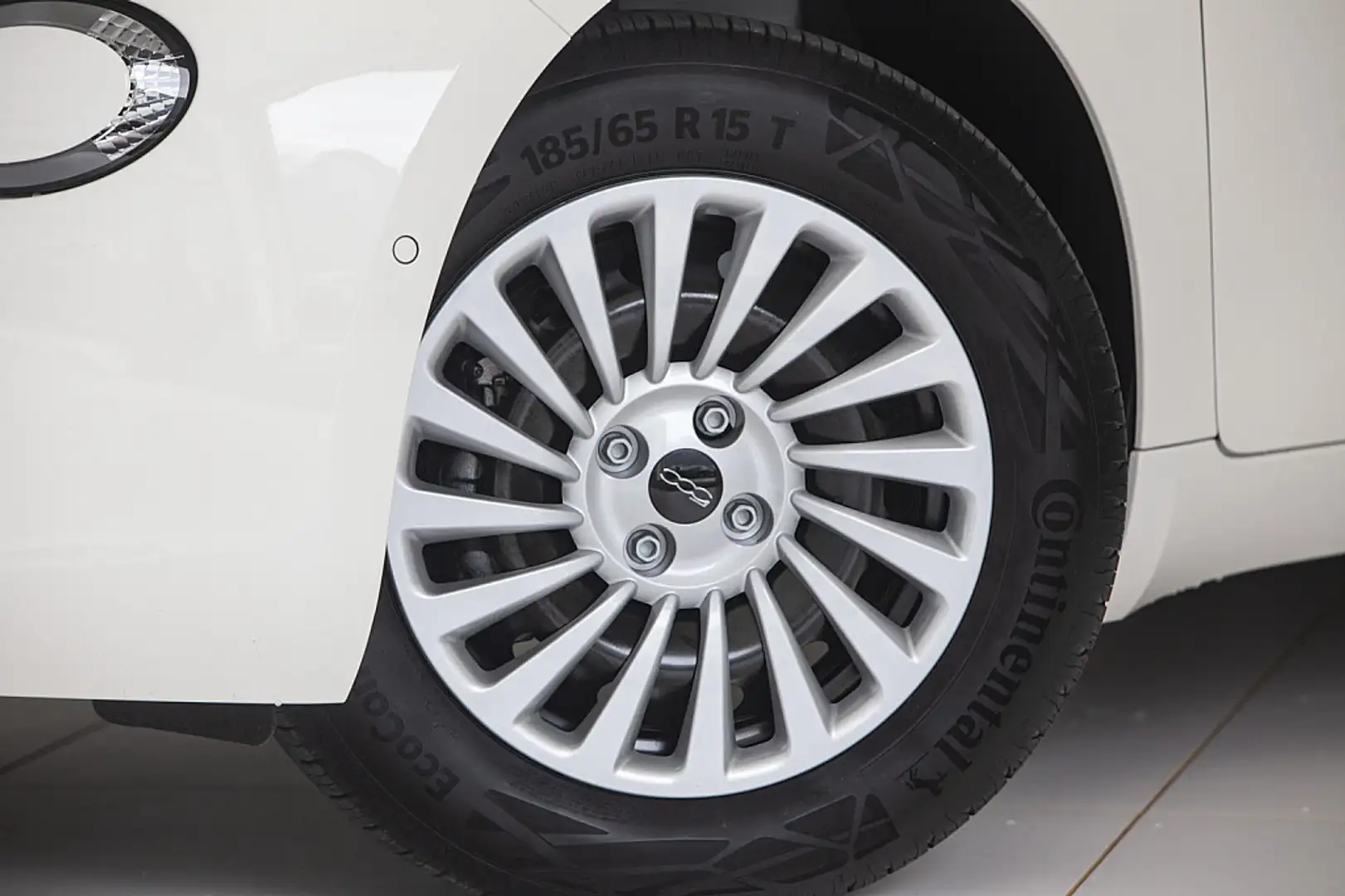 Fiat 500e 500 Elektro 500 42 kWh Weiß - 2