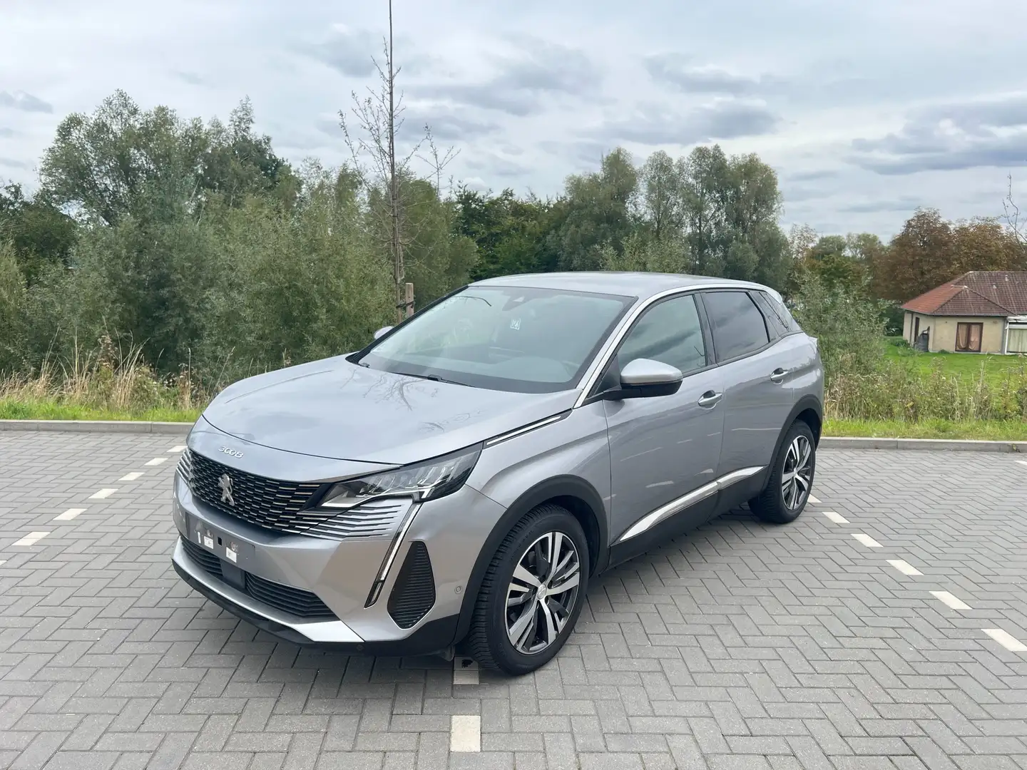 Peugeot 3008 3008 1.2-GPS-CAMERA + CARNET COMPLET ! *FACELIFT* Argent - 1