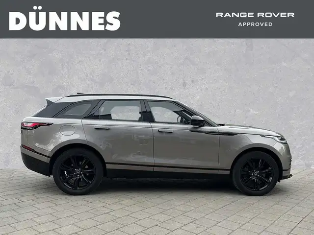 Land Rover Range Rover Velar view 6