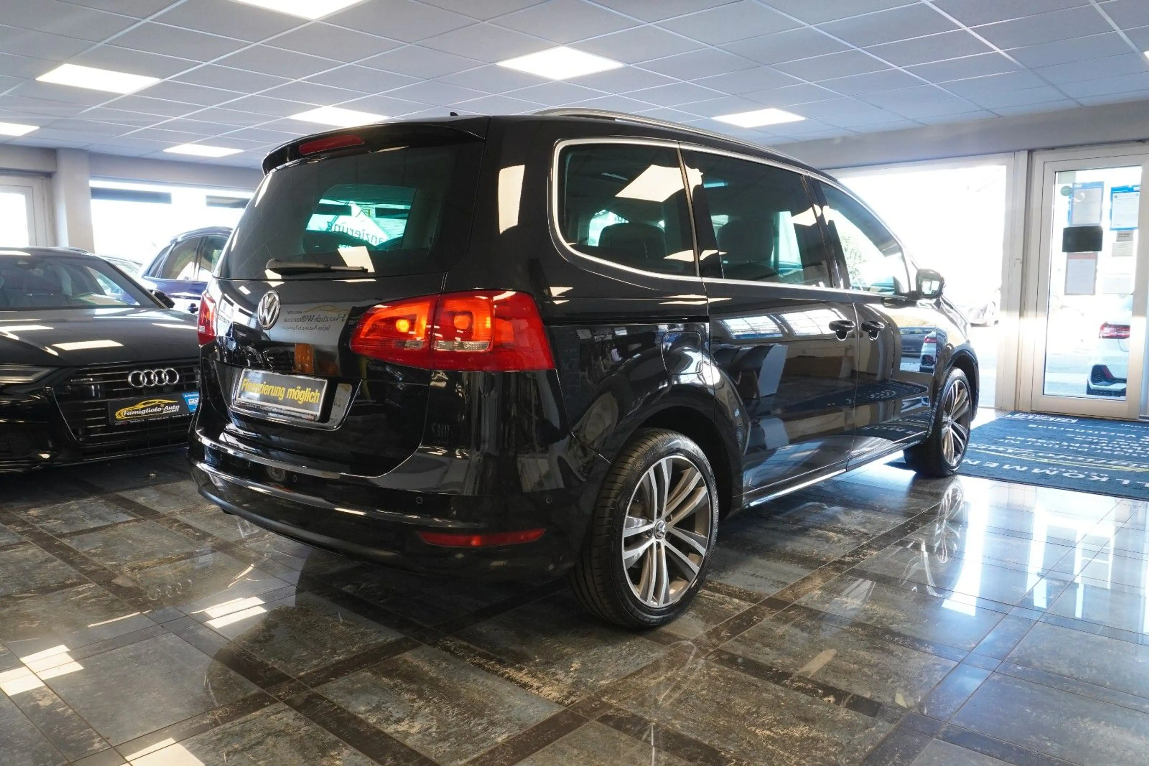 Volkswagen Sharan Highline/2xSchiebe/Xenon/Leder/7-S/Navi — photo 10