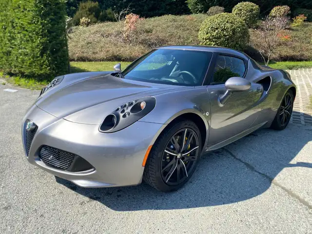 Alfa Romeo 4C