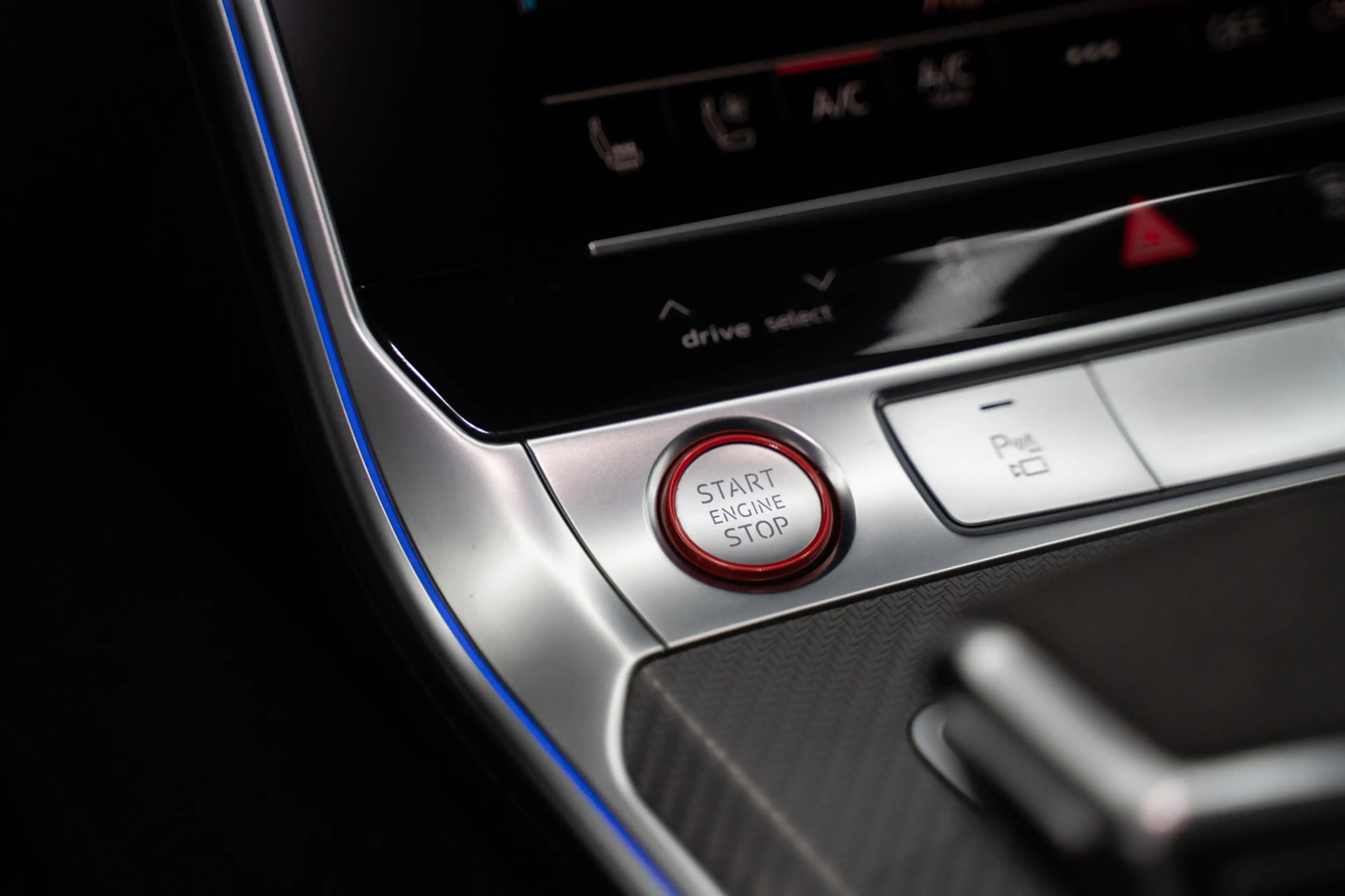 Audi RS7 A7 Sportback 4.0 TFSI quattro URBAN / B&O / Kerami — photo 19