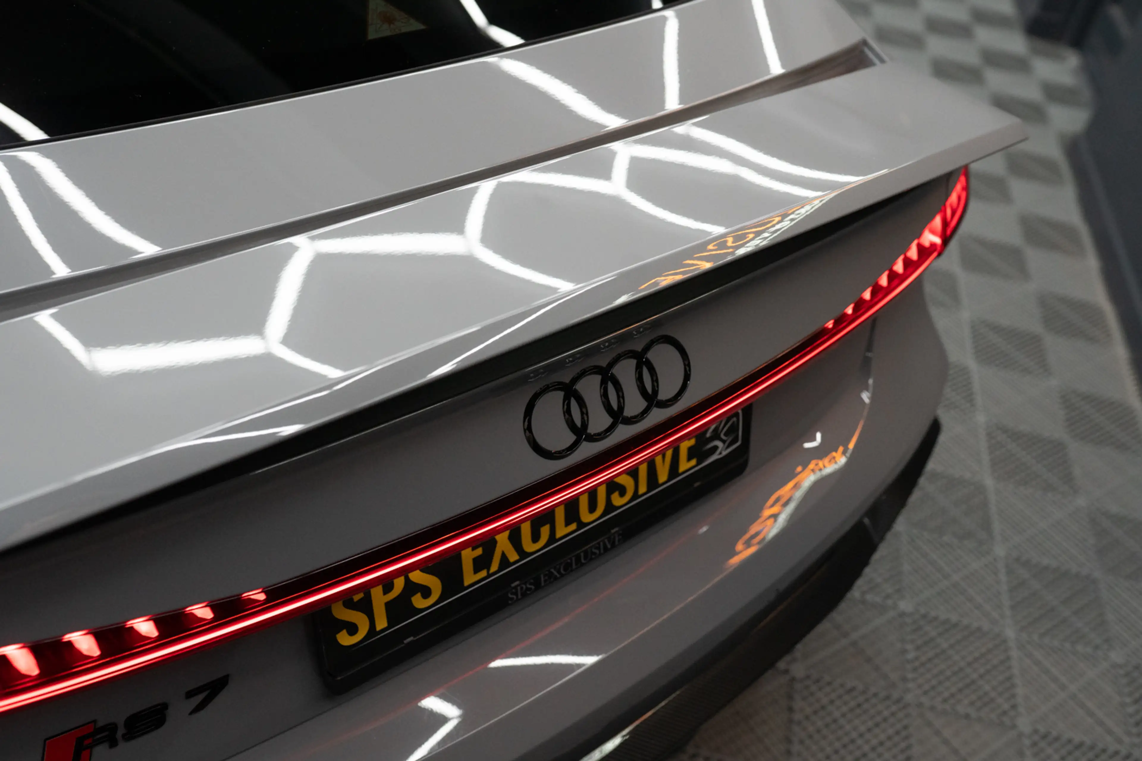 Audi RS7 A7 Sportback 4.0 TFSI quattro URBAN / B&O / Kerami — photo 7