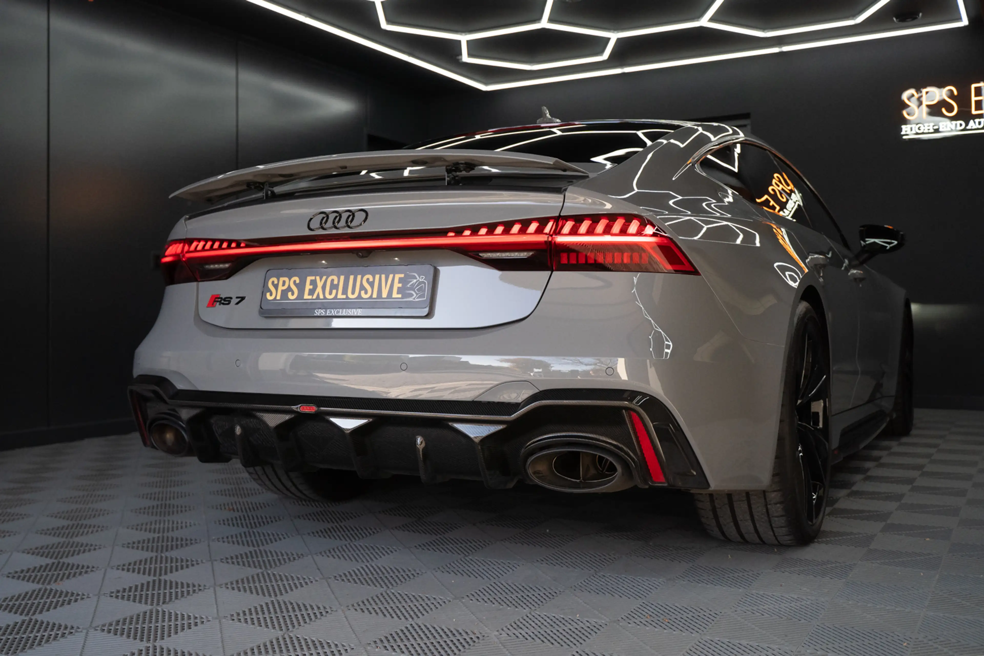 Audi RS7 A7 Sportback 4.0 TFSI quattro URBAN / B&O / Kerami — photo 5