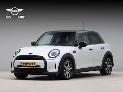 MINI Cooper 5-deurs Camden Edition Aut.