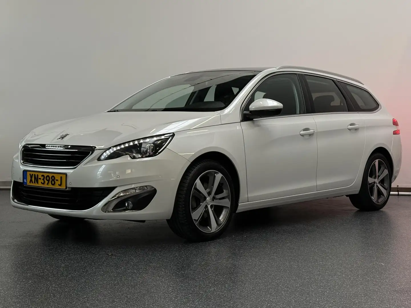 Peugeot 308 SW 1.2 PureTech Allure | Automaat | Panorama | Sto Weiß - 1
