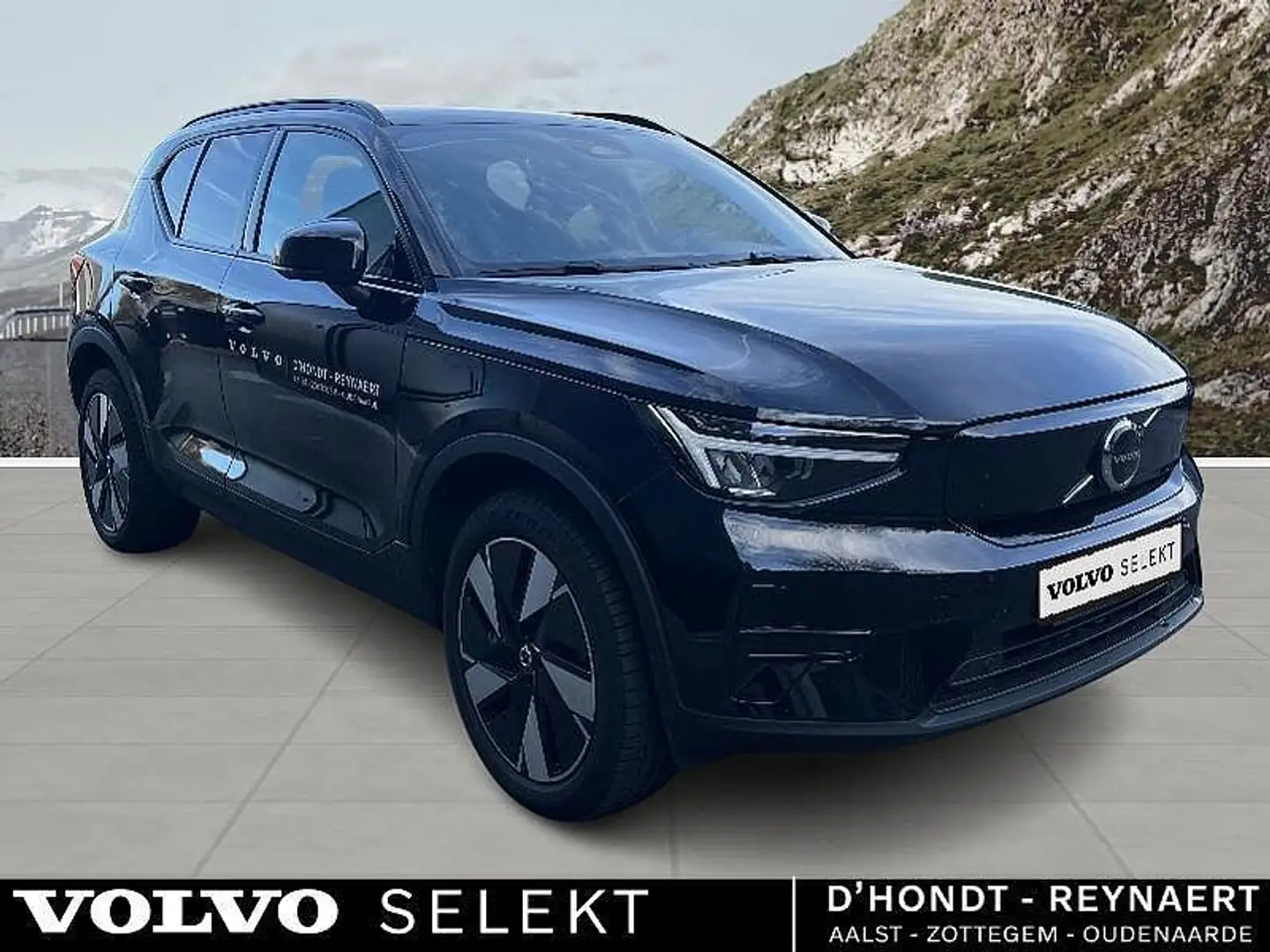 Volvo EX40 Plus, Single Motor Extended Range, Elektrisch Noir - 2