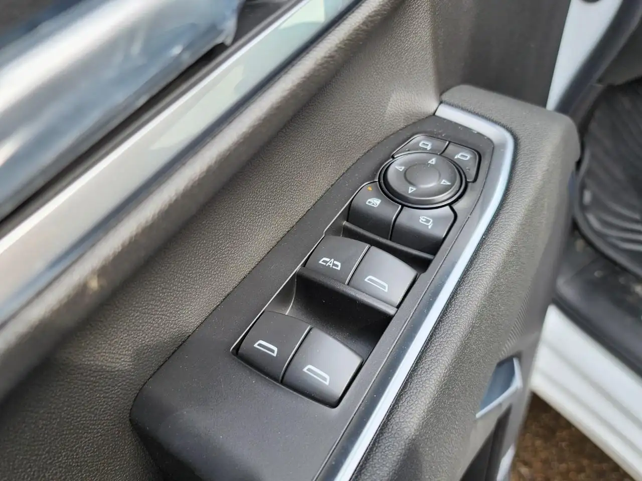 Chevrolet Silverado 3500 снимка Chevrolet Silverado 3500