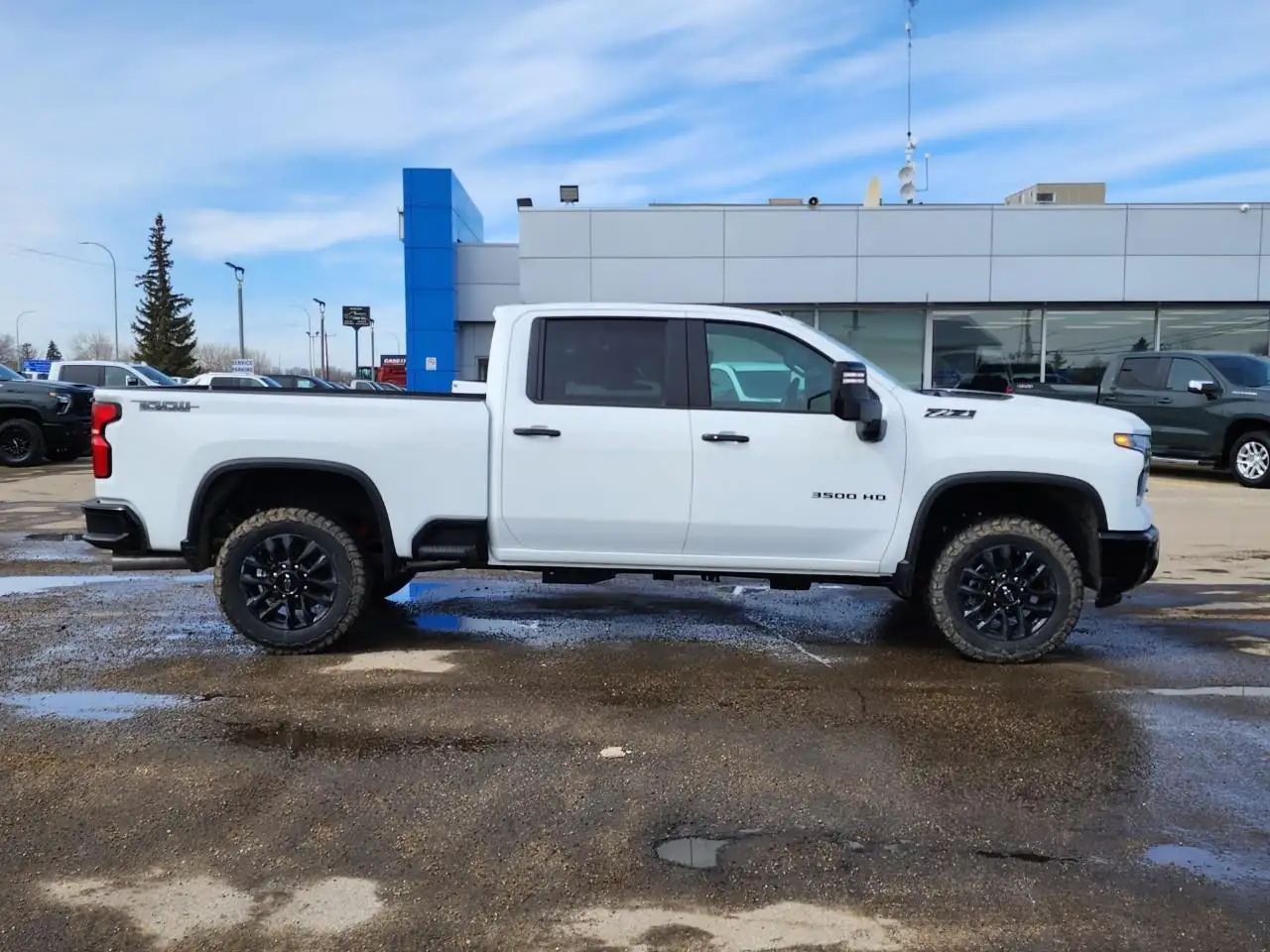 Chevrolet Silverado 3500 снимка Chevrolet Silverado 3500