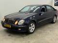 Mercedes-Benz E 240 Avantgarde / AUTOMAAT / MULTIMEDIA-NAVI / RIJDT SC Blauw - thumbnail 2