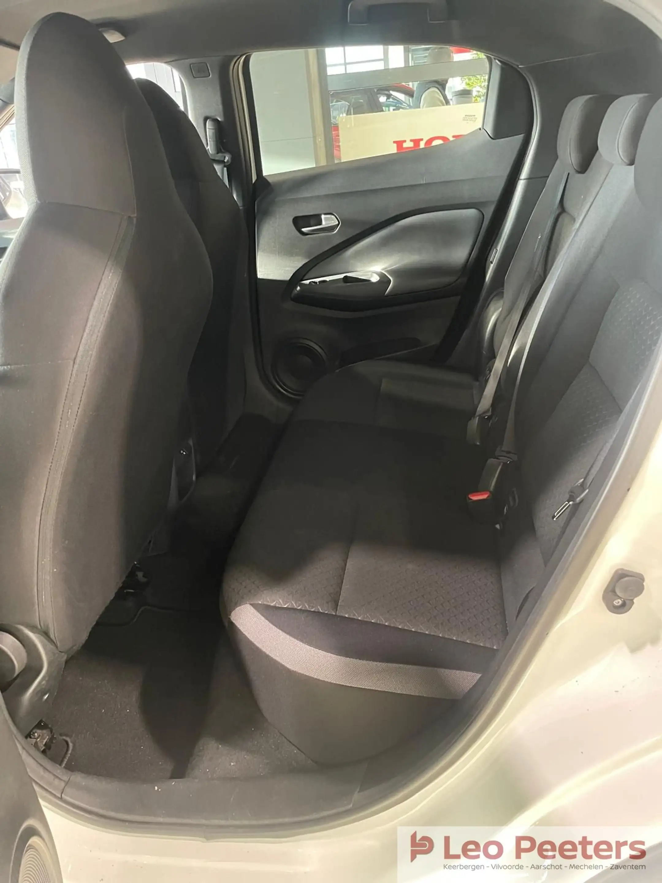 Nissan Juke DIG-T N-Connecta DCT — photo 13
