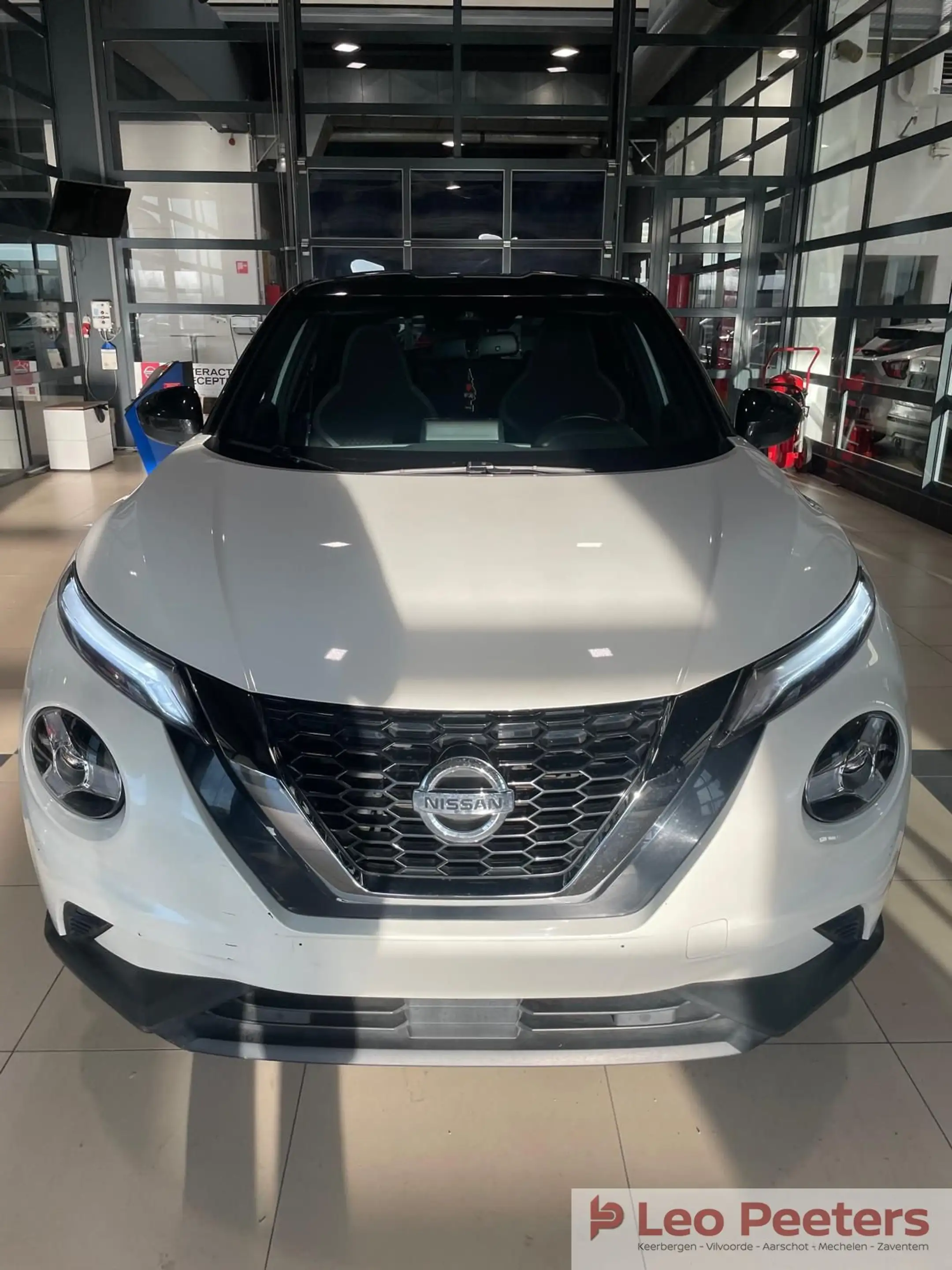 Nissan Juke DIG-T N-Connecta DCT — photo 3