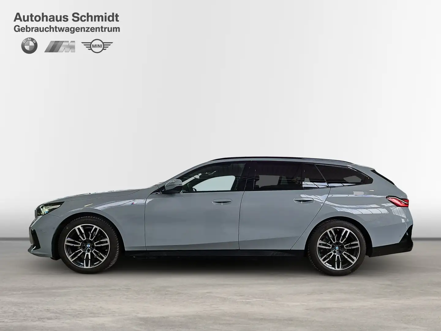 BMW 520 i Touring 502€ netto/mtl.*M Sportpaket*AHK*LC Prof Grijs - 2
