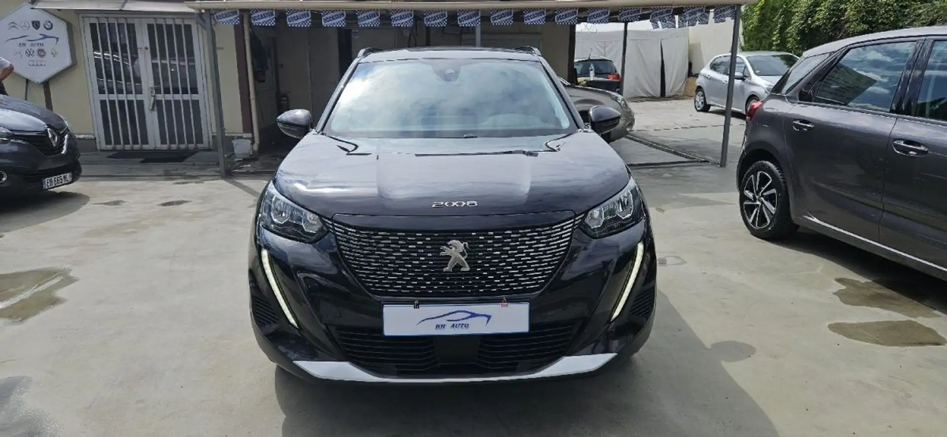 Peugeot 2008 1.5 BlueHDi 130ch Roadtrip EAT8 ALLURE Noir - 1
