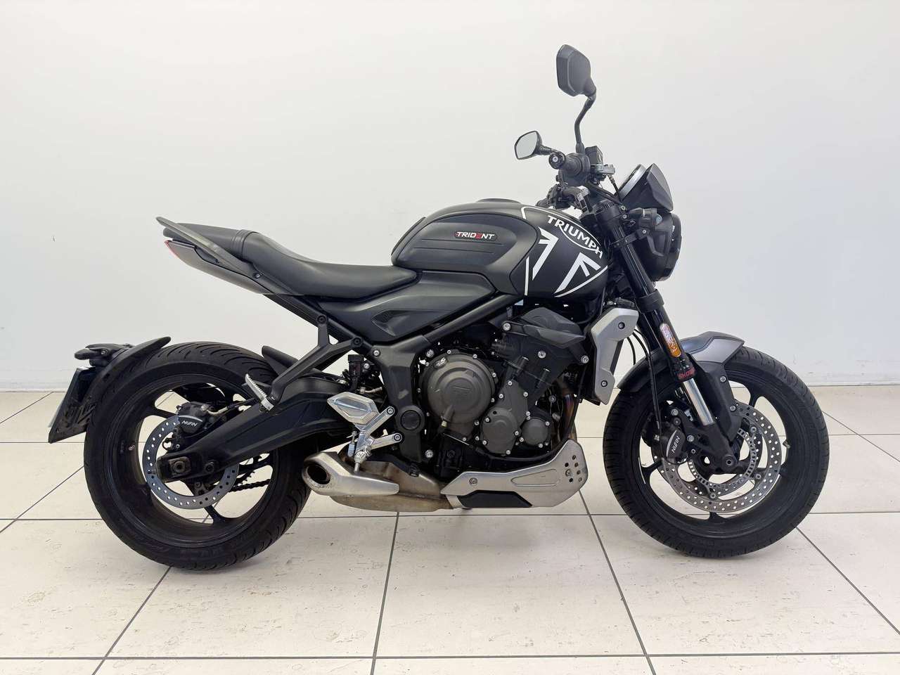 Triumph Trident 660