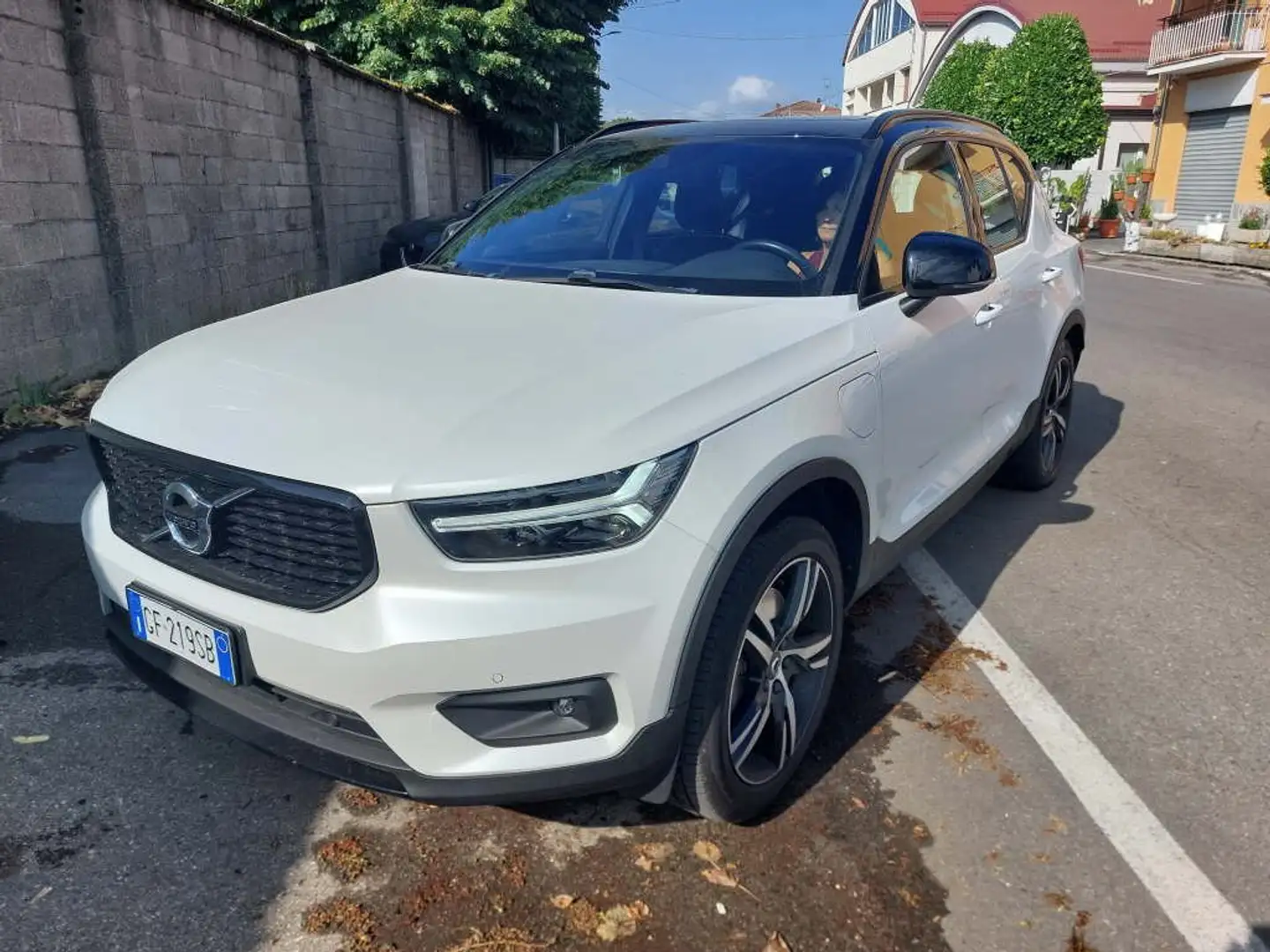 Volvo XC40 XC40 1.5 t4 phev R-design auto my21 ADAS NEOP LED Bianco - 1