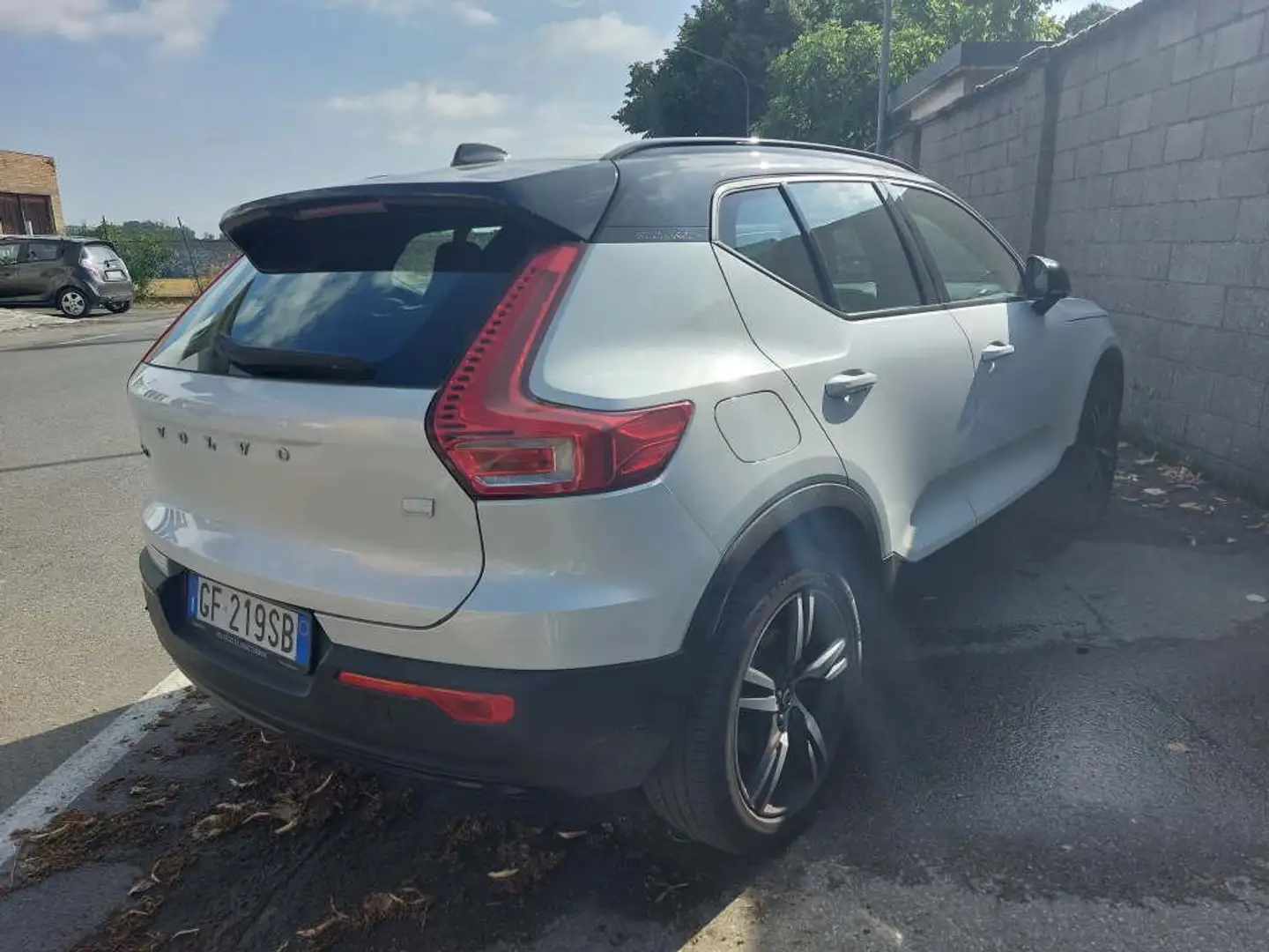 Volvo XC40 XC40 1.5 t4 phev R-design auto my21 ADAS NEOP LED Bianco - 2