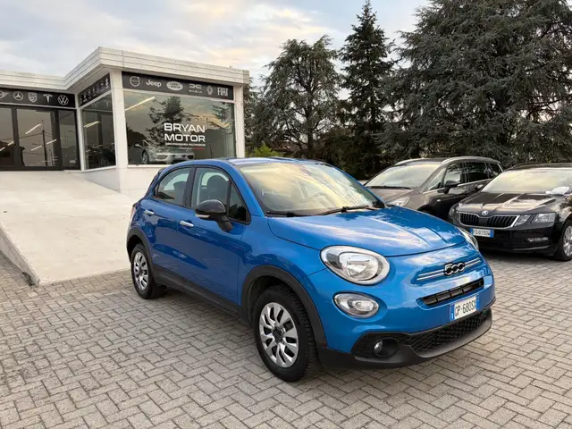 Fiat 500X view 3