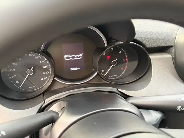 Fiat 500X view 9