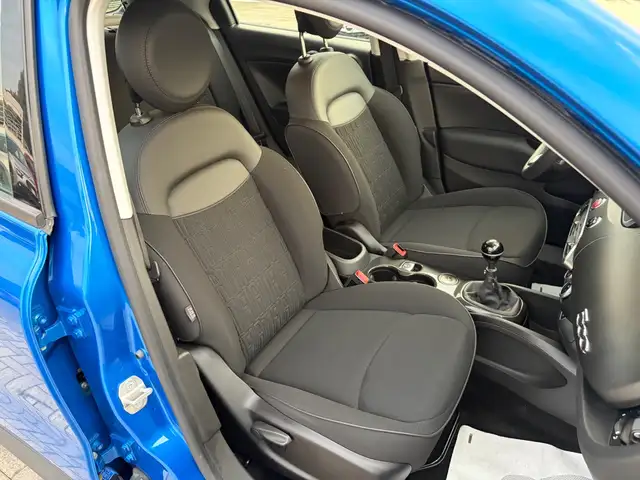 Fiat 500X view 13