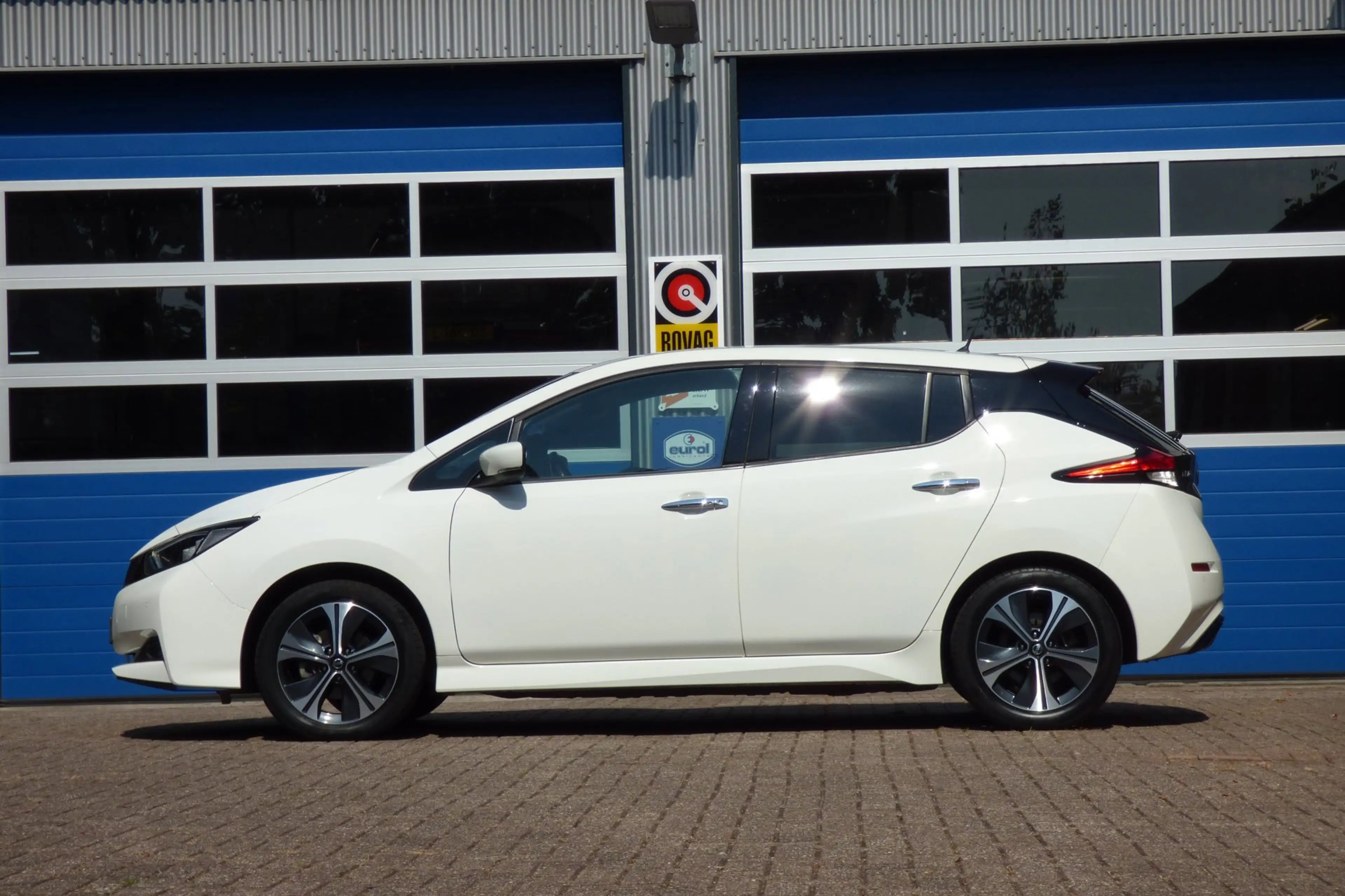 Nissan Leaf E+ N-Connecta 62 kWh — photo 2