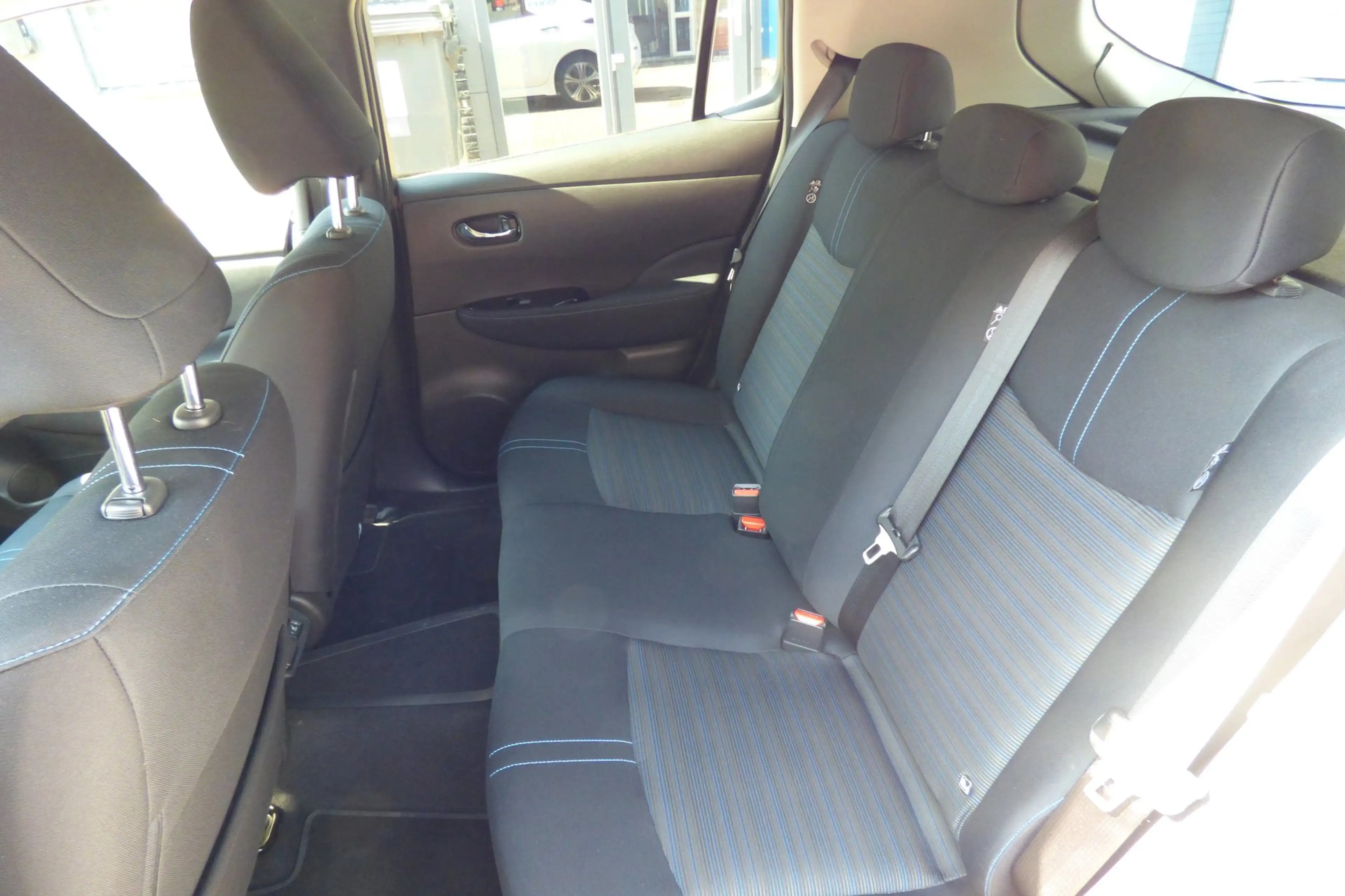 Nissan Leaf E+ N-Connecta 62 kWh — photo 24