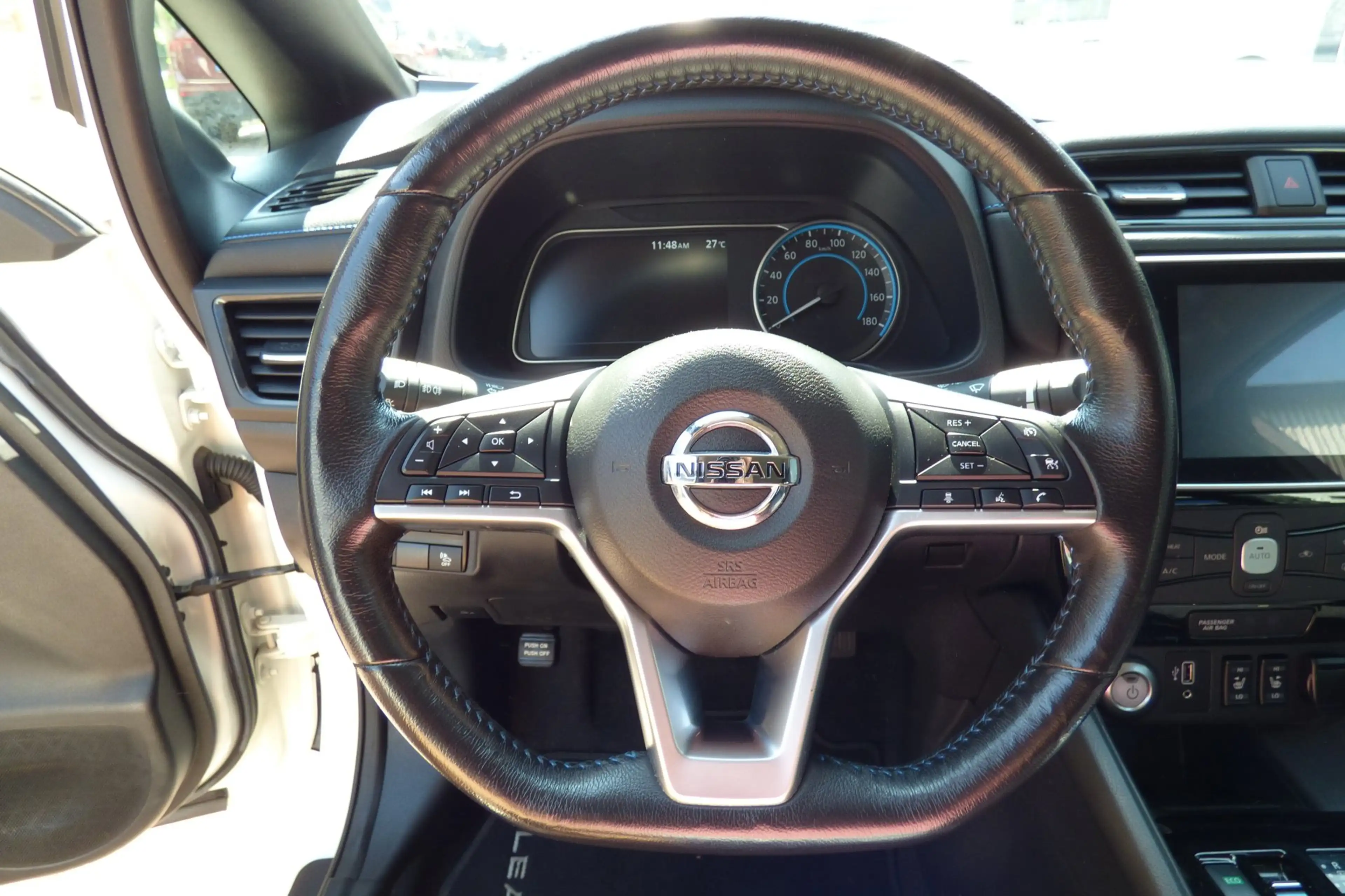 Nissan Leaf E+ N-Connecta 62 kWh — photo 13