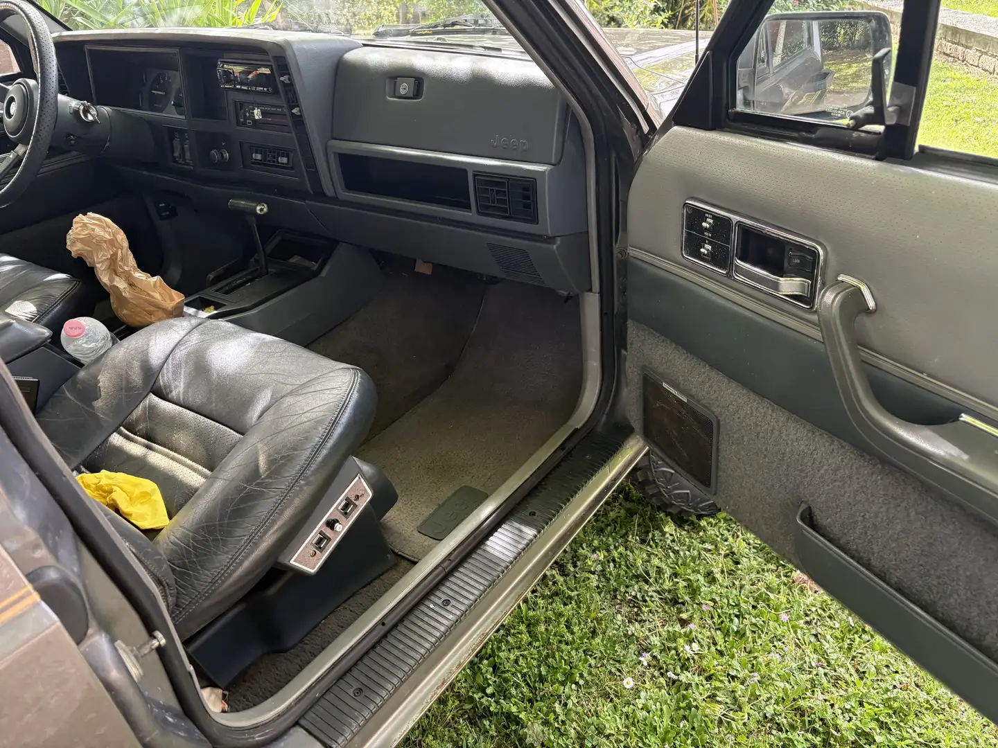 Jeep Cherokee 5p 4.0 Limited auto - 1