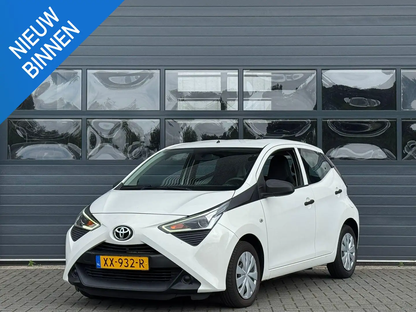 Toyota Aygo 1.0 VVT-I X-FUN ALL-IN PRIJS I NL-AUTO I 5-DEURS I Blanc - 1