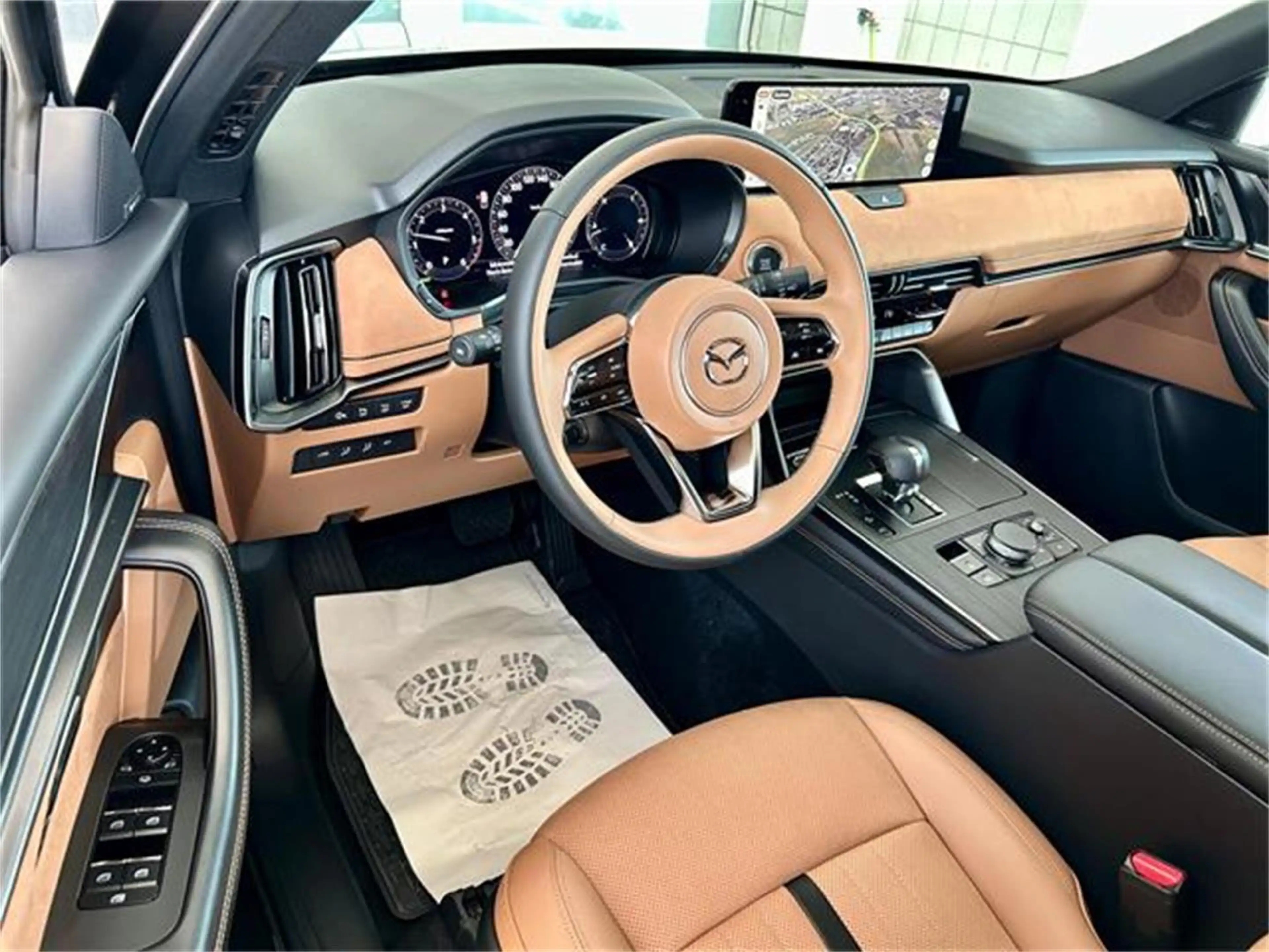 Mazda CX-60 3.3L e-SKYACTIV D AWD HOMURA PLUS Aut. 6 Zyl — photo 5