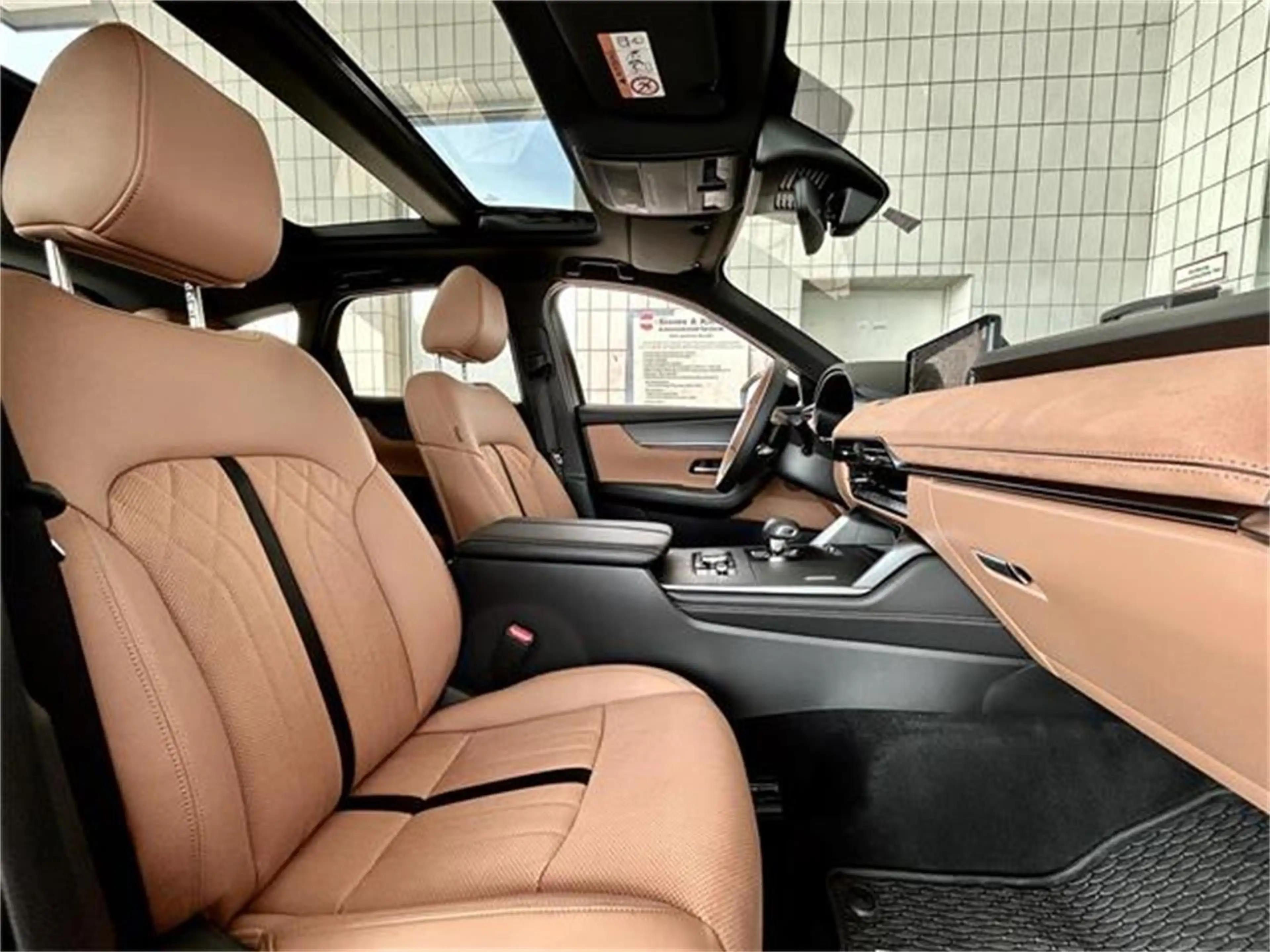 Mazda CX-60 3.3L e-SKYACTIV D AWD HOMURA PLUS Aut. 6 Zyl — photo 7