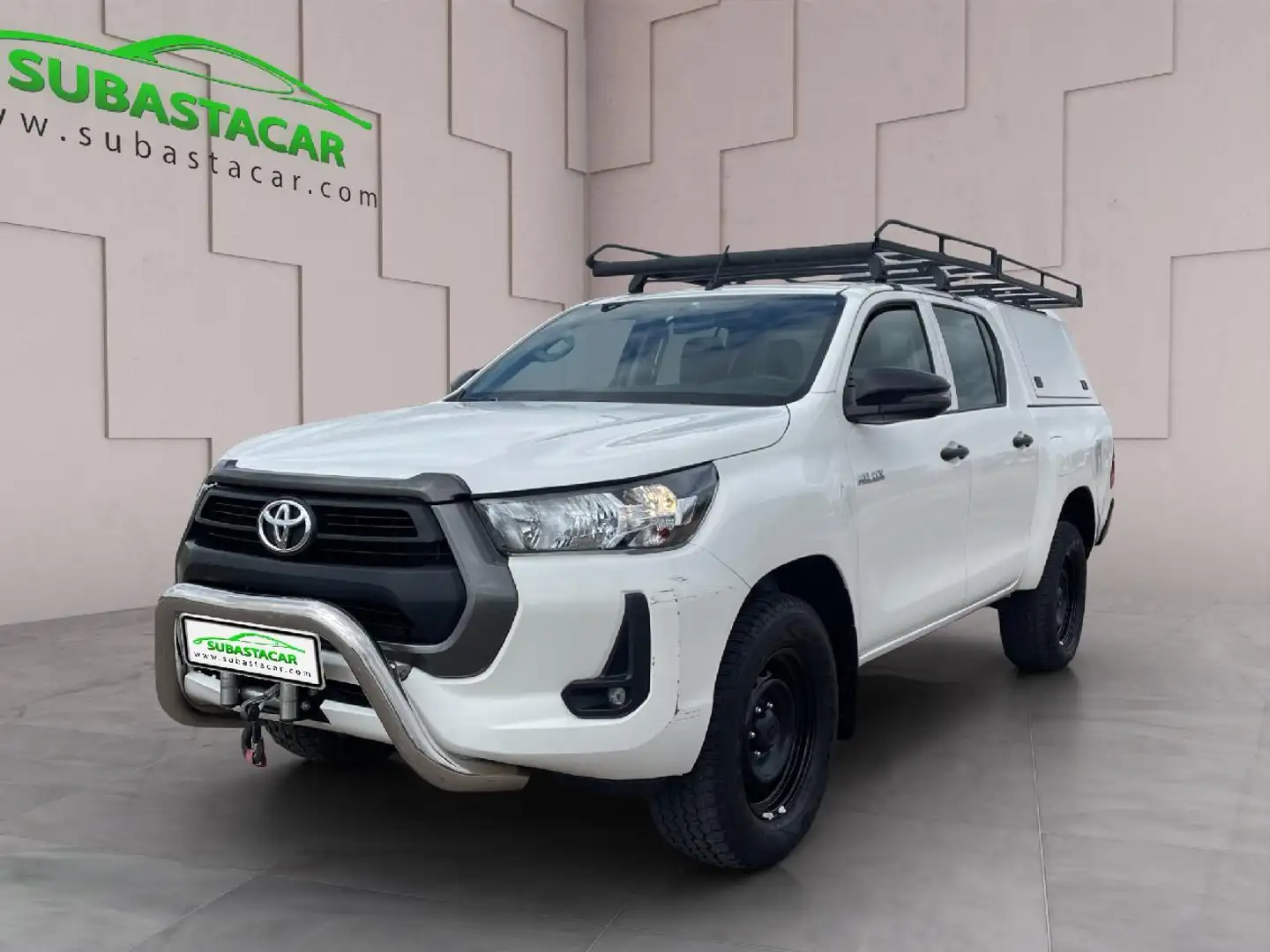 Toyota Hilux 2.4 D-4D Cabina Doble GX 4x4 Blanco - 1