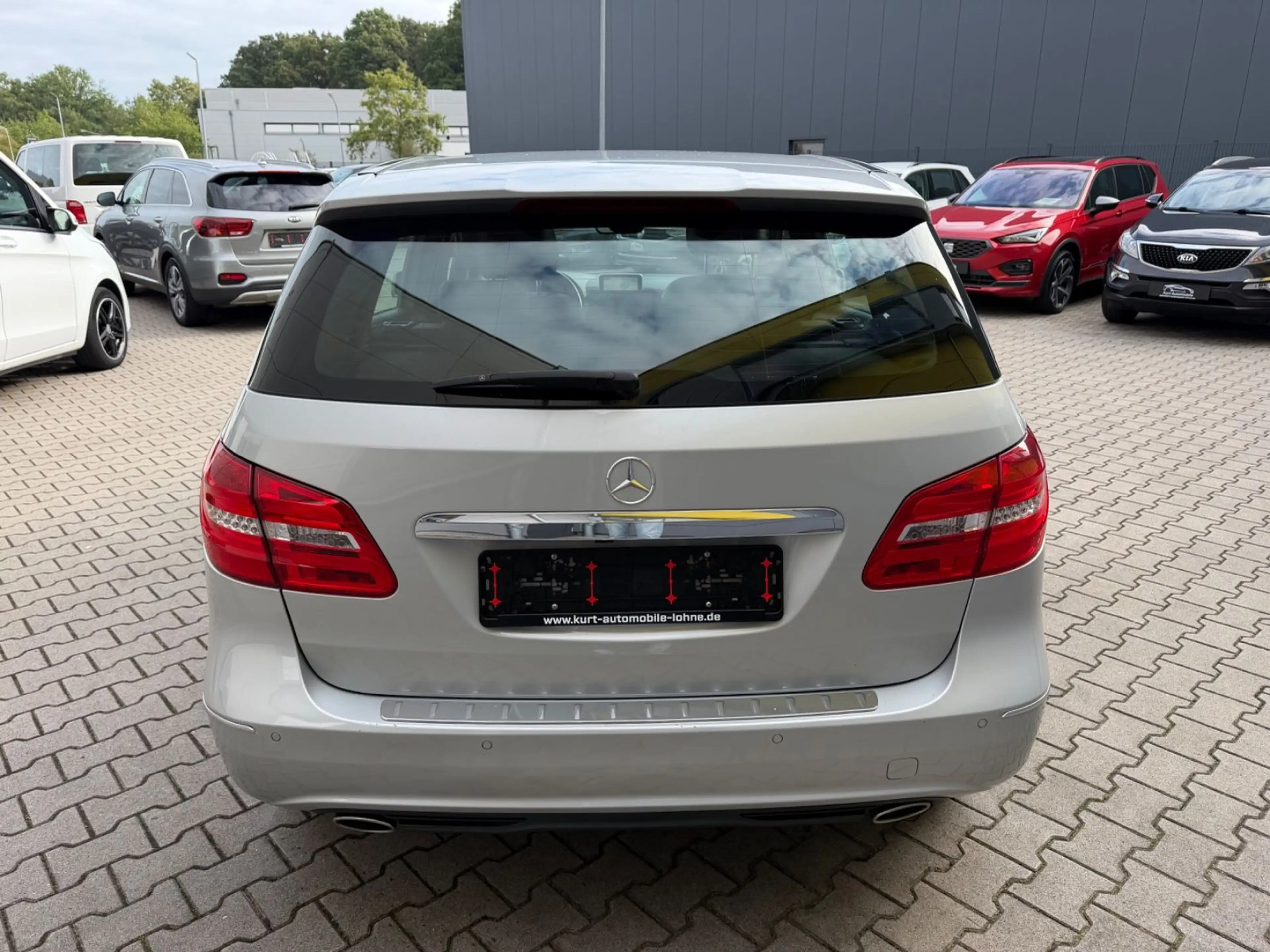 Mercedes-Benz B 220 CDI /STDHZG/SHZ/AUTOMATIK/LEDER/NAVI/ — photo 6