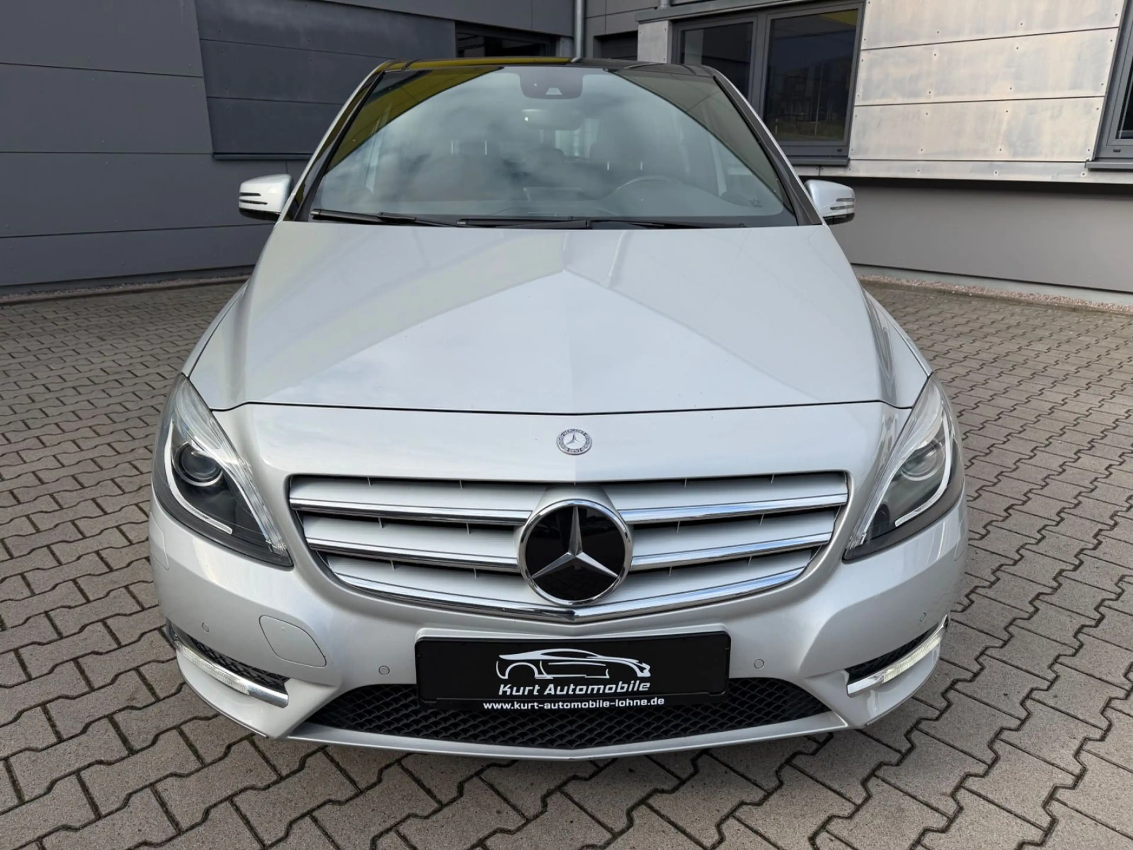 Mercedes-Benz B 220 CDI /STDHZG/SHZ/AUTOMATIK/LEDER/NAVI/ — photo 10