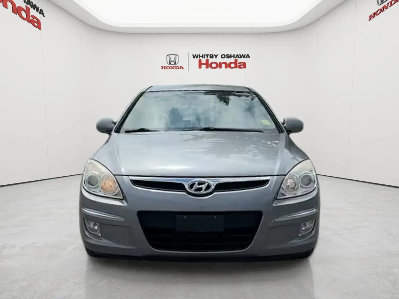 Hyundai ELANTRA fotografie Hyundai ELANTRA