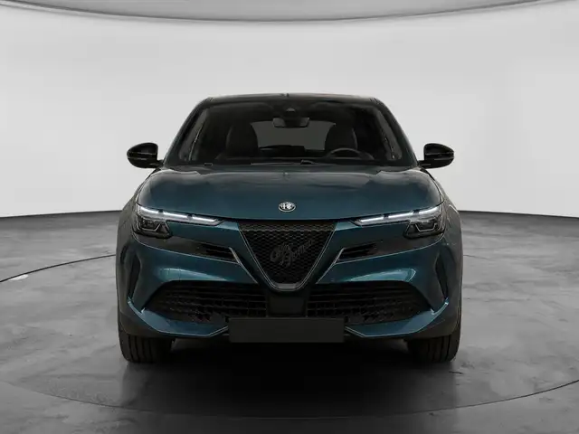 Alfa Romeo Junior view 2