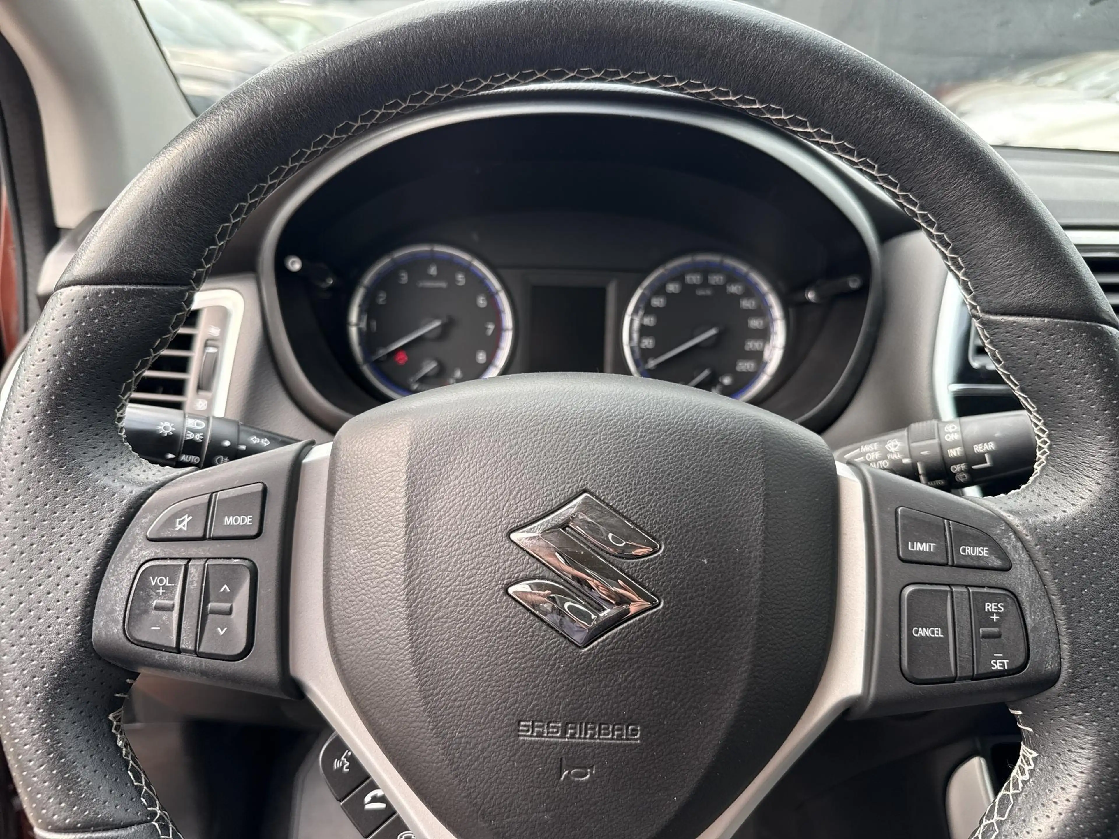 Suzuki S-Cross 1.0 Boosterjet Select — photo 15