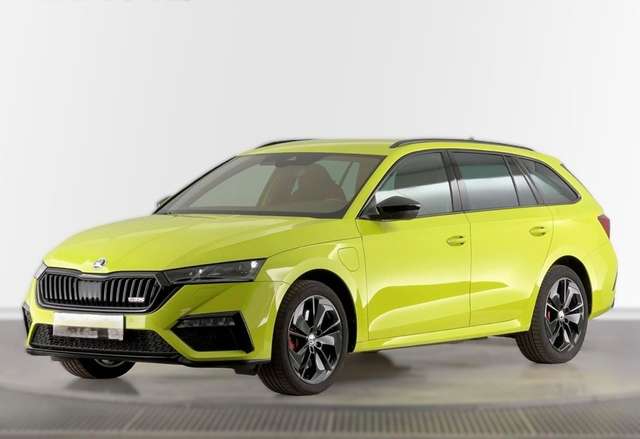 Imagine Skoda Octavia Combi RS iV 245PS + Pan.dach + AHK TOP