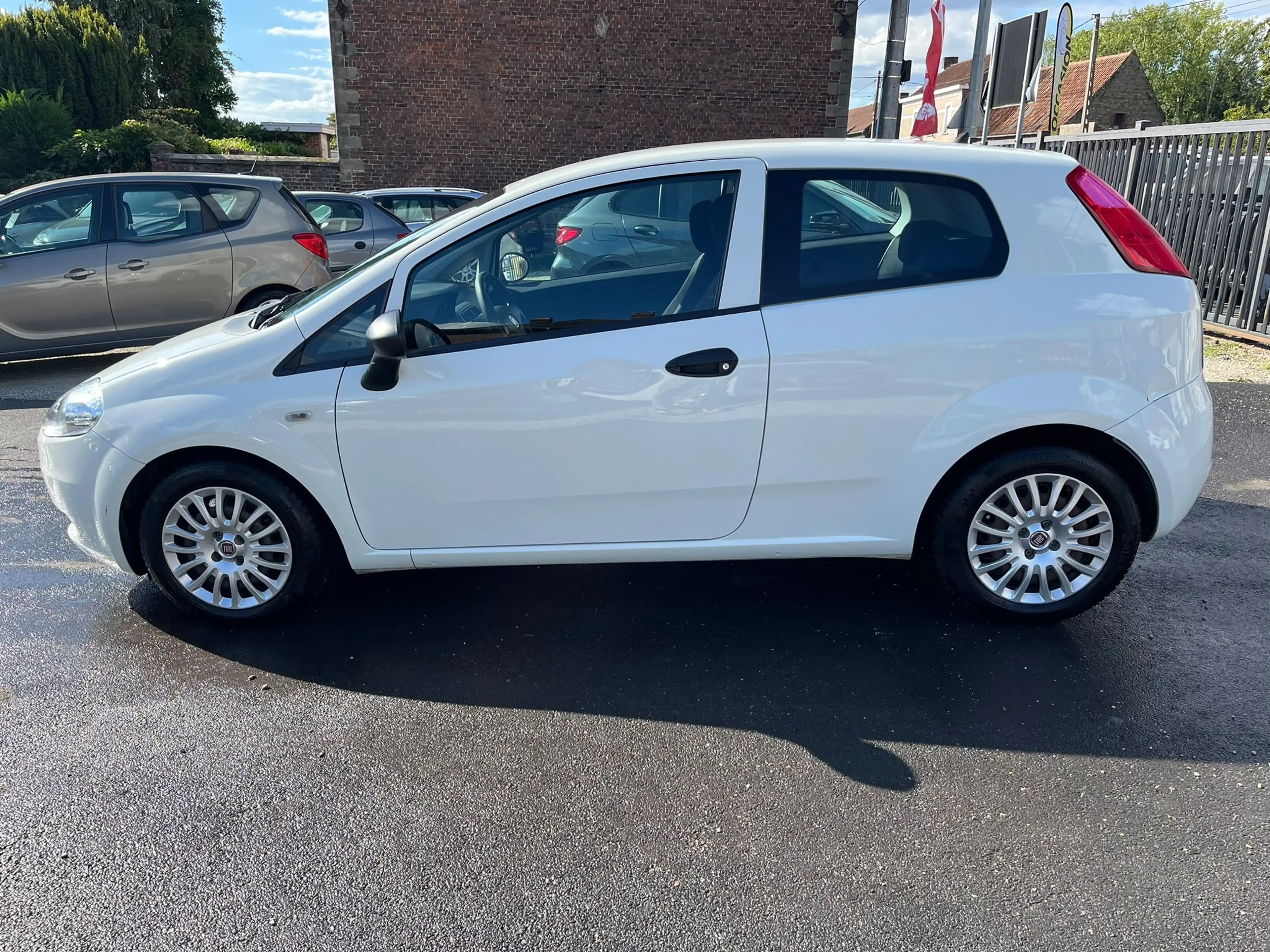 Fiat Punto Punto 1.2i — photo 8