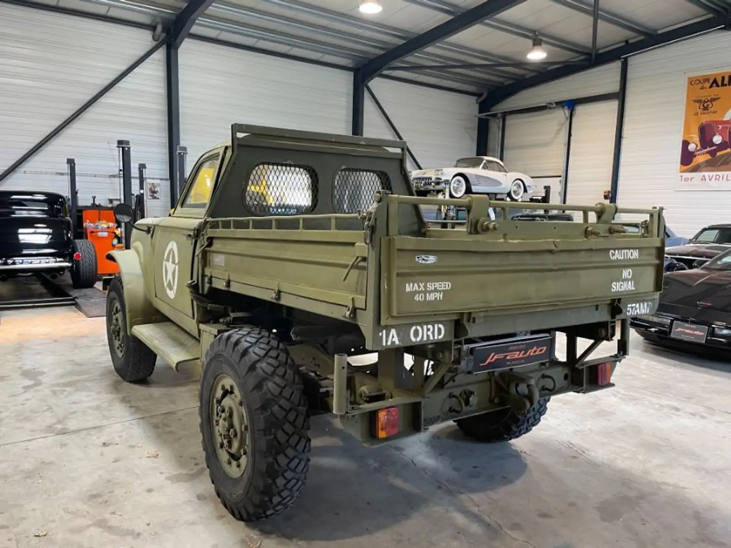 Dodge 3.8 BENNE AMOVIBLE Vert - 2